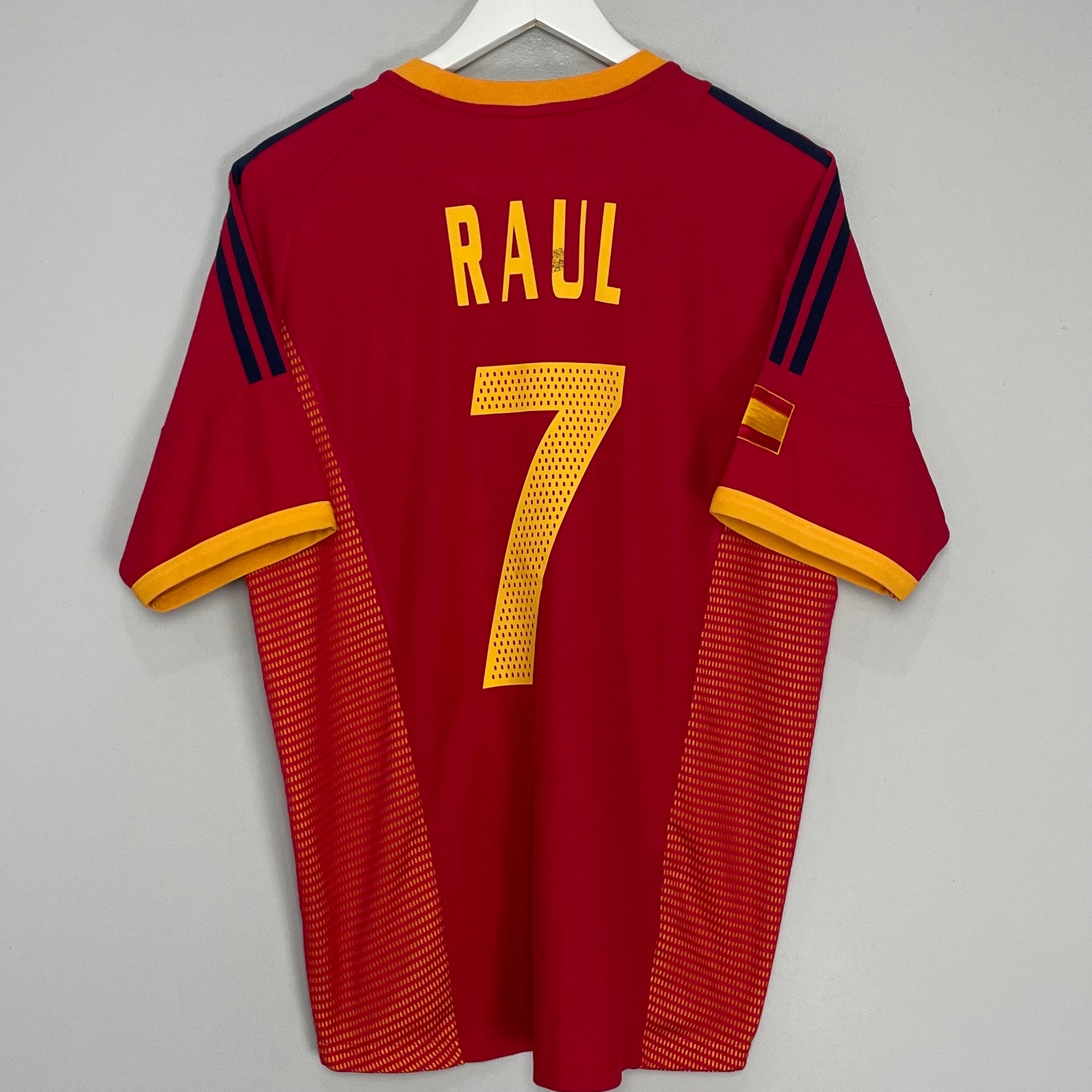Shop 2002/04 SPAIN RAUL #7 HOME SHIRT (M) ADIDAS, classic football shirts, vintage football shirts & retro soccer jerseys at Cult Kits