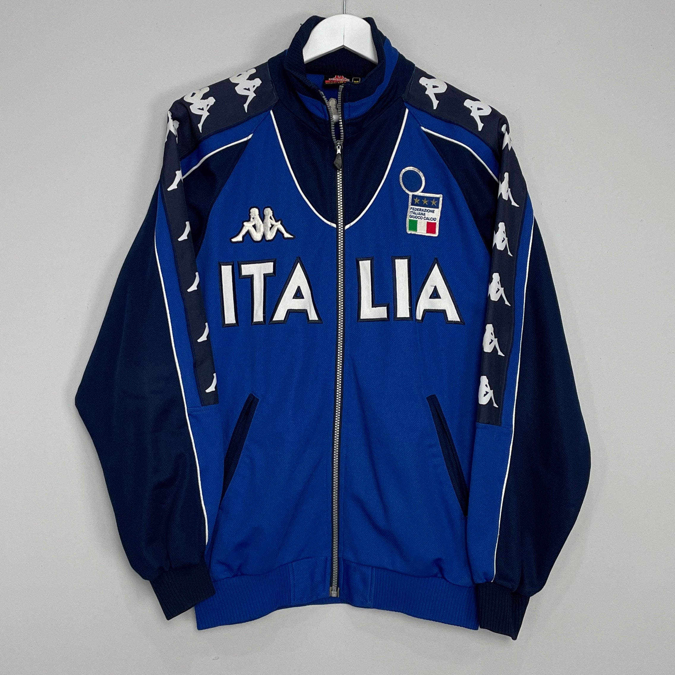 Shop 2000/01 ITALY TRACK JACKET (L) KAPPA, classic football shirts, vintage football shirts & retro soccer jerseys at Cult Kits