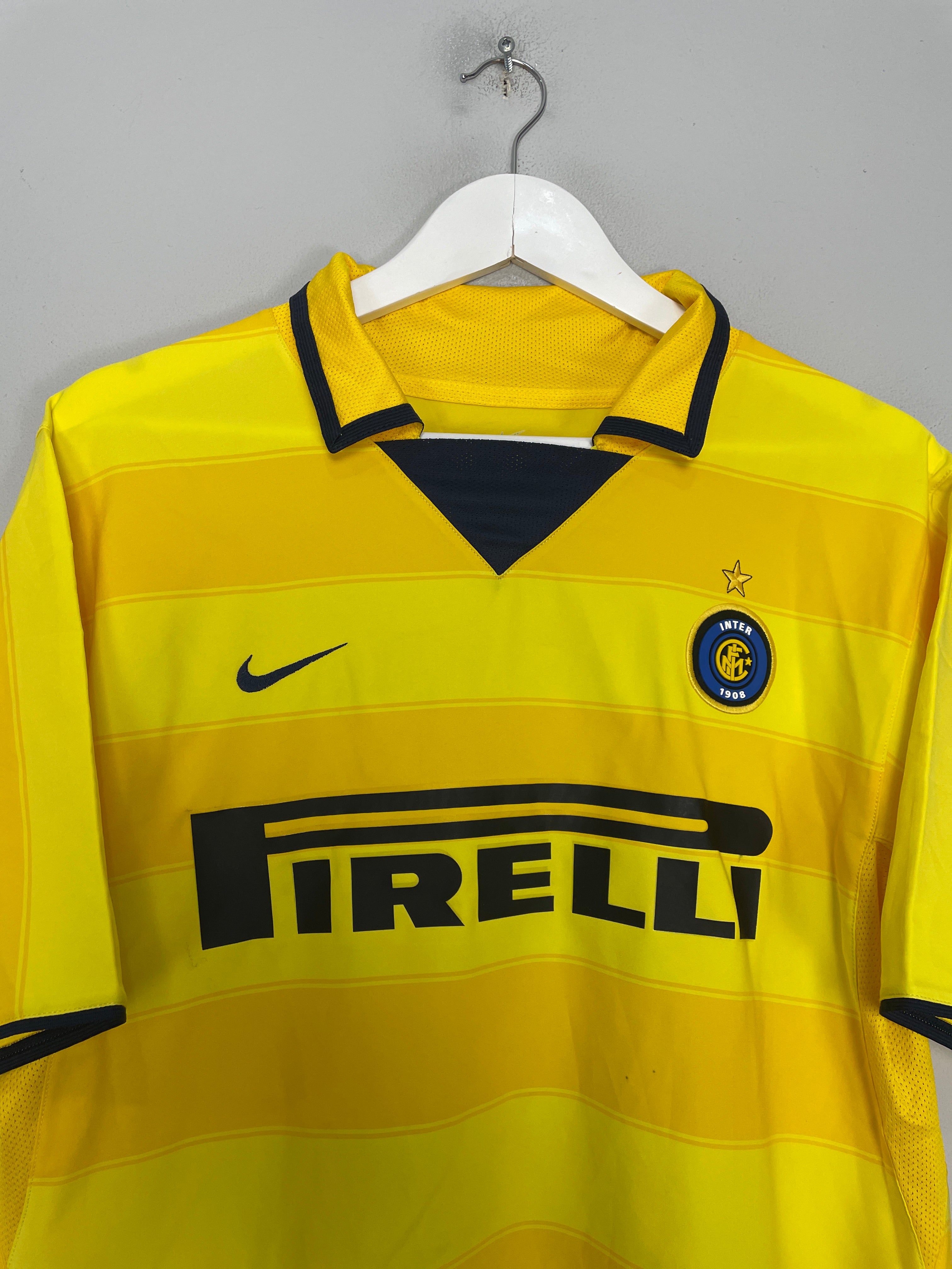 Shop 2003/04 INTER MILAN ADRIANO #10 AWAY SHIRT (M) NIKE, classic football shirts, vintage football shirts & retro soccer jerseys at Cult Kits