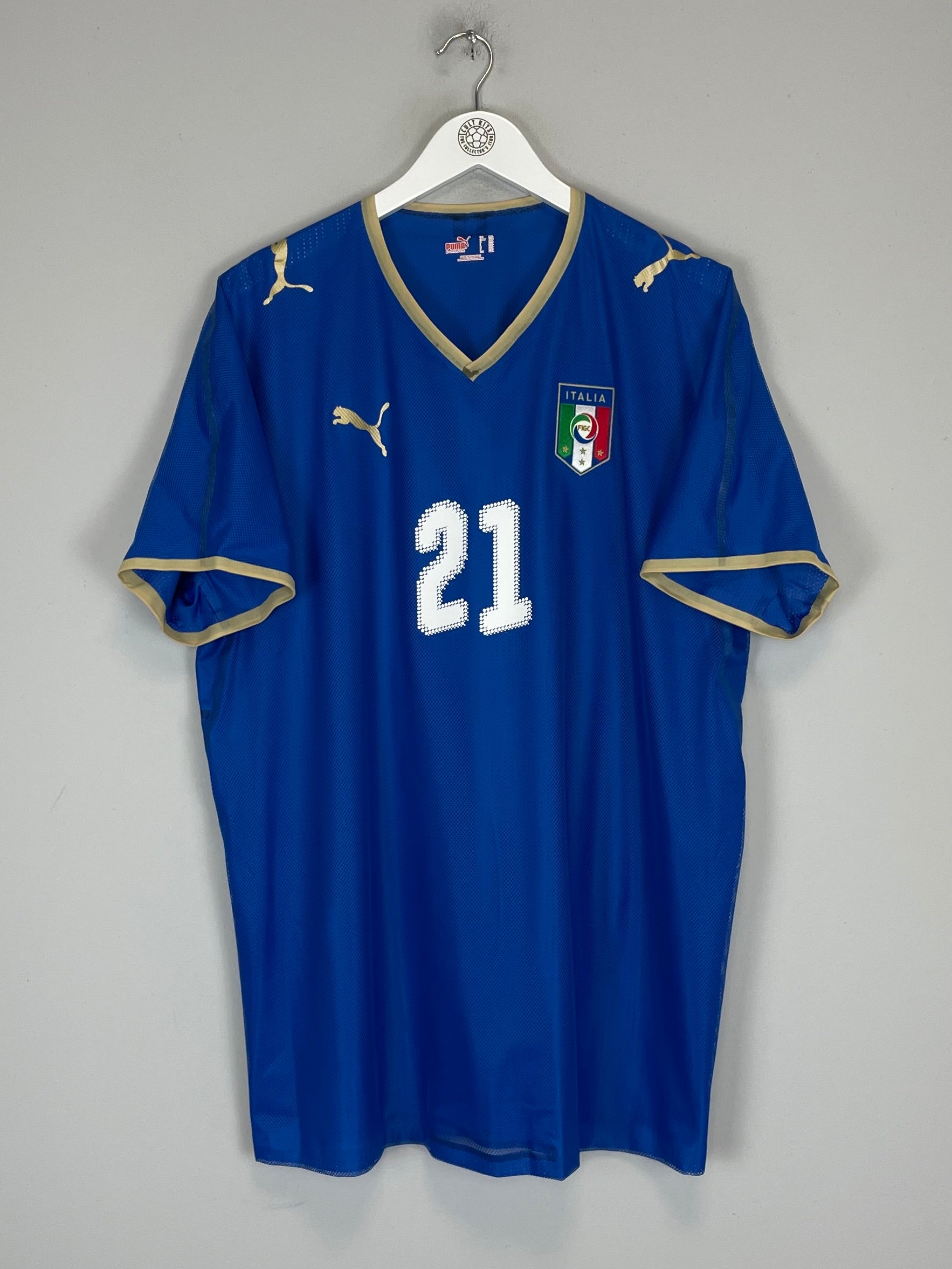 2007/08 Italy Pirlo #21 home shirt by Puma in excellent condition, size XXL, featuring bold blue and gold design.