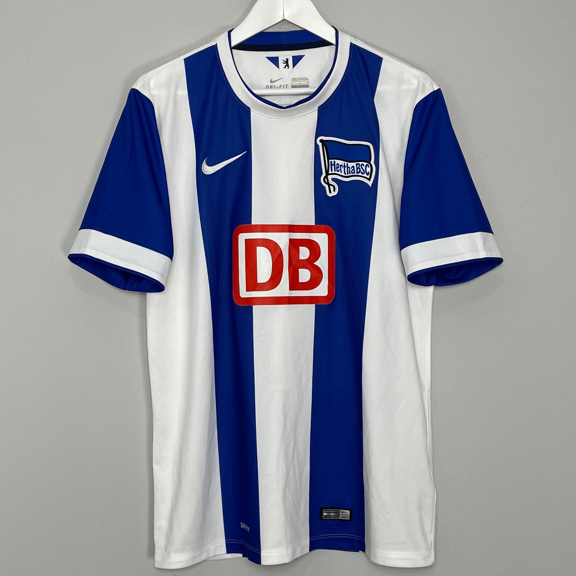 Shop 2014/15 HERTHA BERLIN HOME SHIRT (L) NIKE, classic football shirts, vintage football shirts & retro soccer jerseys at Cult Kits