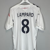 2007/09 England Frank Lampard #8 home shirt by Umbro, size XL, very good condition, faint spot and slight badge fade.
