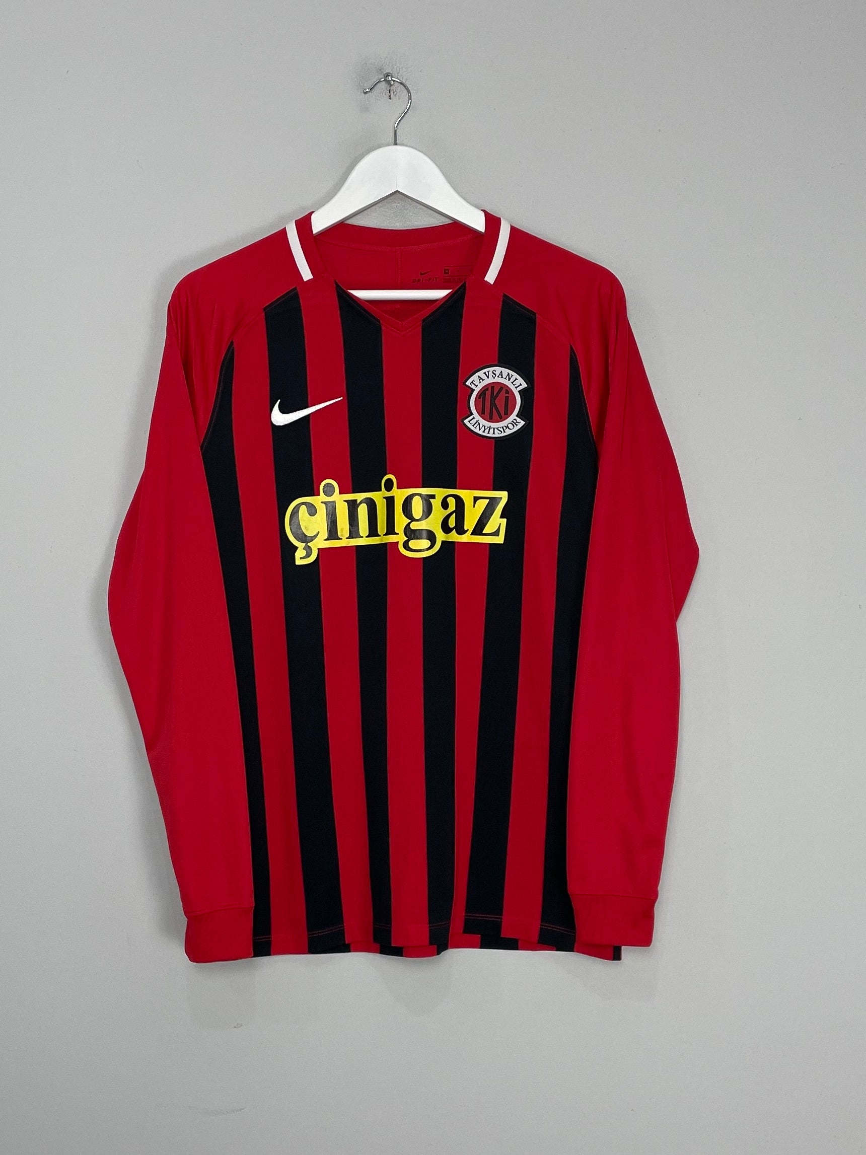 Shop 2017/18 TAVSANLI LINYITSPOR AYDEMIR #64 L/S HOME SHIRT (M) NIKE, classic football shirts, vintage football shirts & retro soccer jerseys at Cult Kits