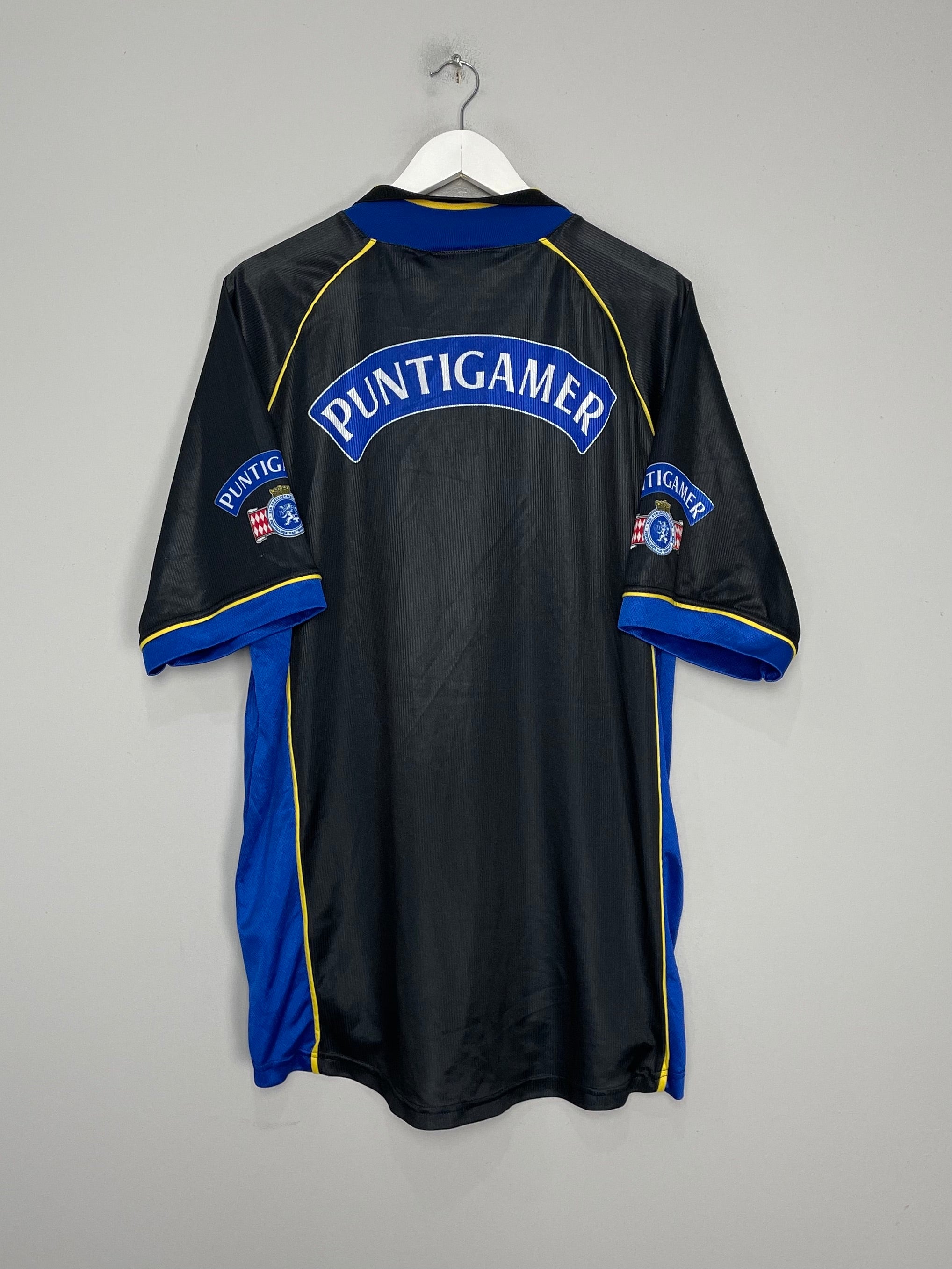 Shop 1998/99 STURM GRAZ AWAY SHIRT (XXL) PUMA, classic football shirts, vintage football shirts & retro soccer jerseys at Cult Kits