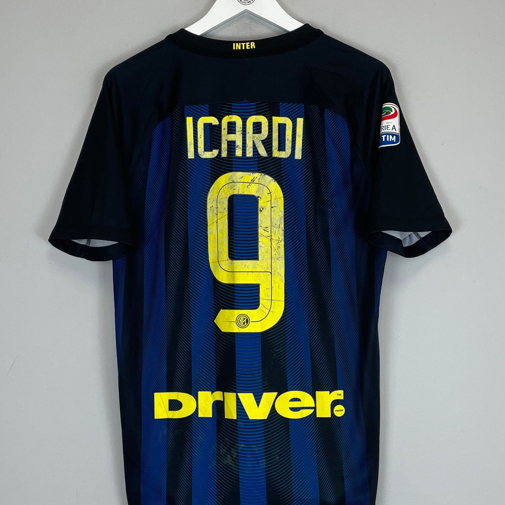 Shop 2016/17 INTER MILAN ICARDI #9 HOME SHIRT (M) NIKE, classic football shirts, vintage football shirts & retro soccer jerseys at Cult Kits