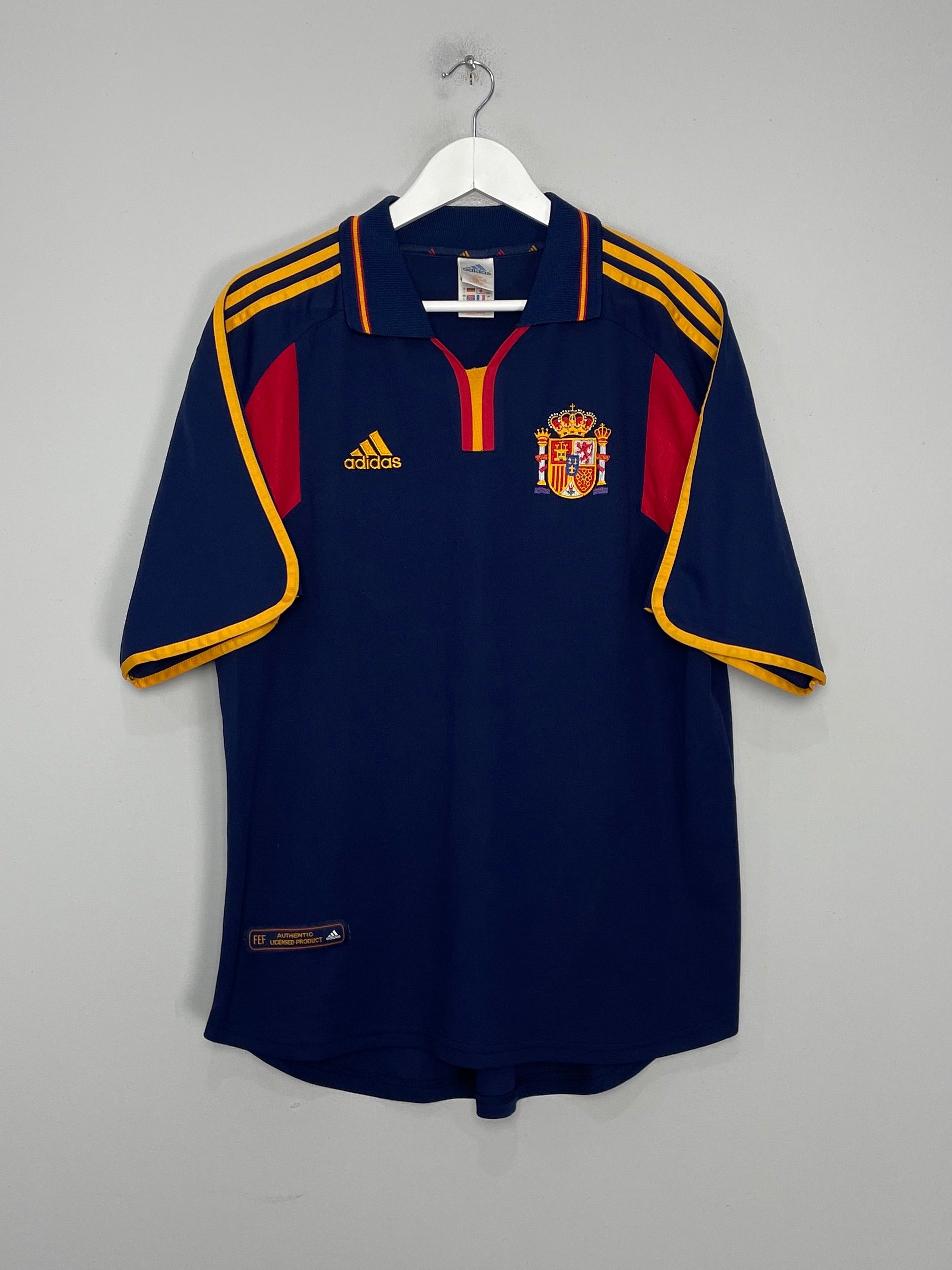 Shop 2000/02 SPAIN AWAY SHIRT (L) ADIDAS, classic football shirts, vintage football shirts & retro soccer jerseys at Cult Kits