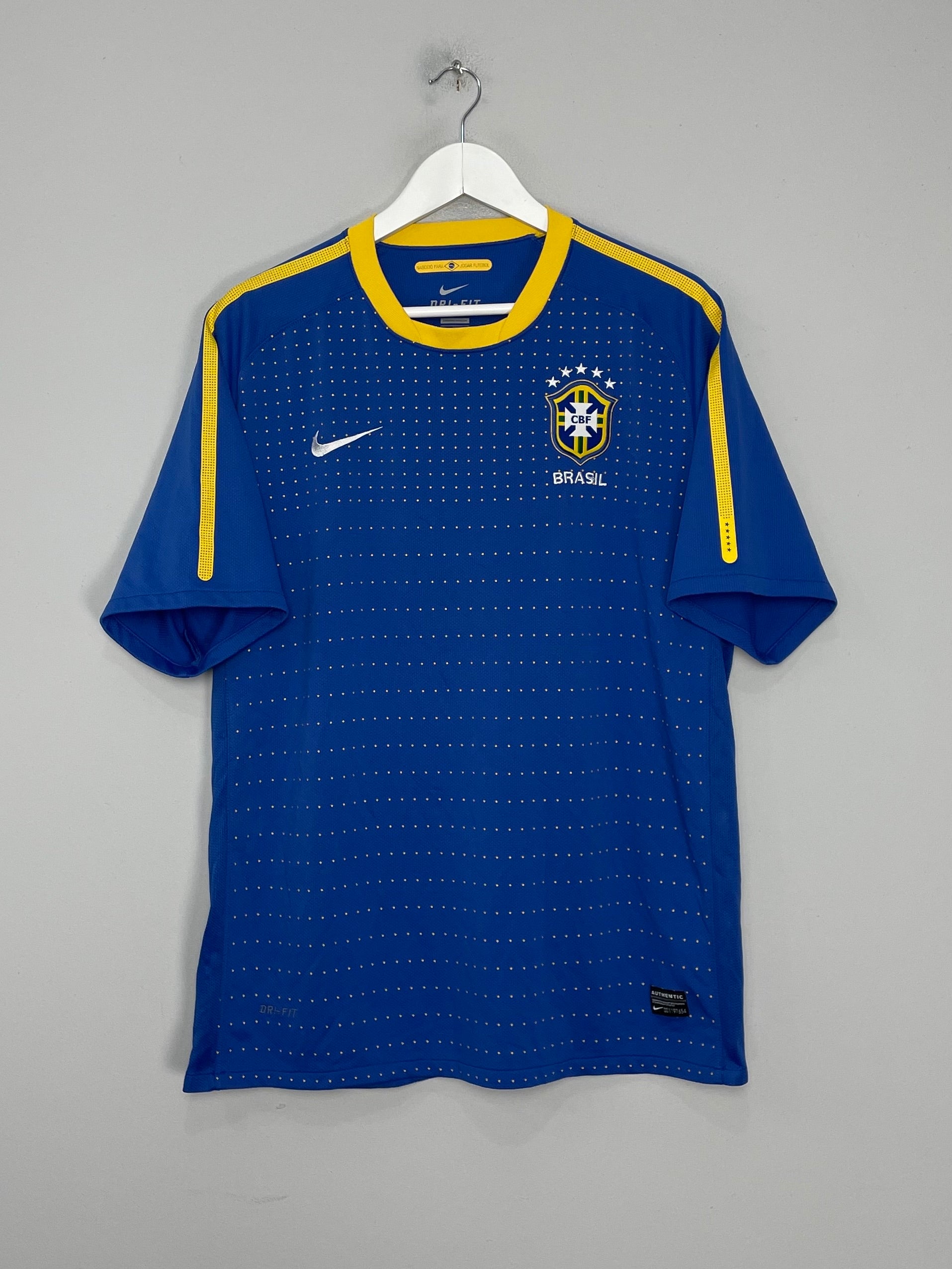 Shop 2010/11 BRAZIL AWAY SHIRT (XL) NIKE, classic football shirts, vintage football shirts & retro soccer jerseys at Cult Kits