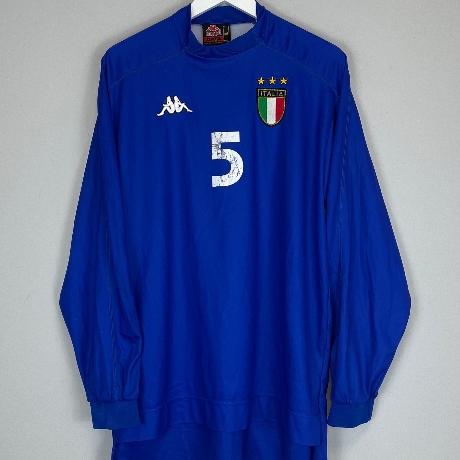 Shop 1998/99 ITALY #5 L/S HOME SHIRT (L) KAPPA, classic football shirts, vintage football shirts & retro soccer jerseys at Cult Kits
