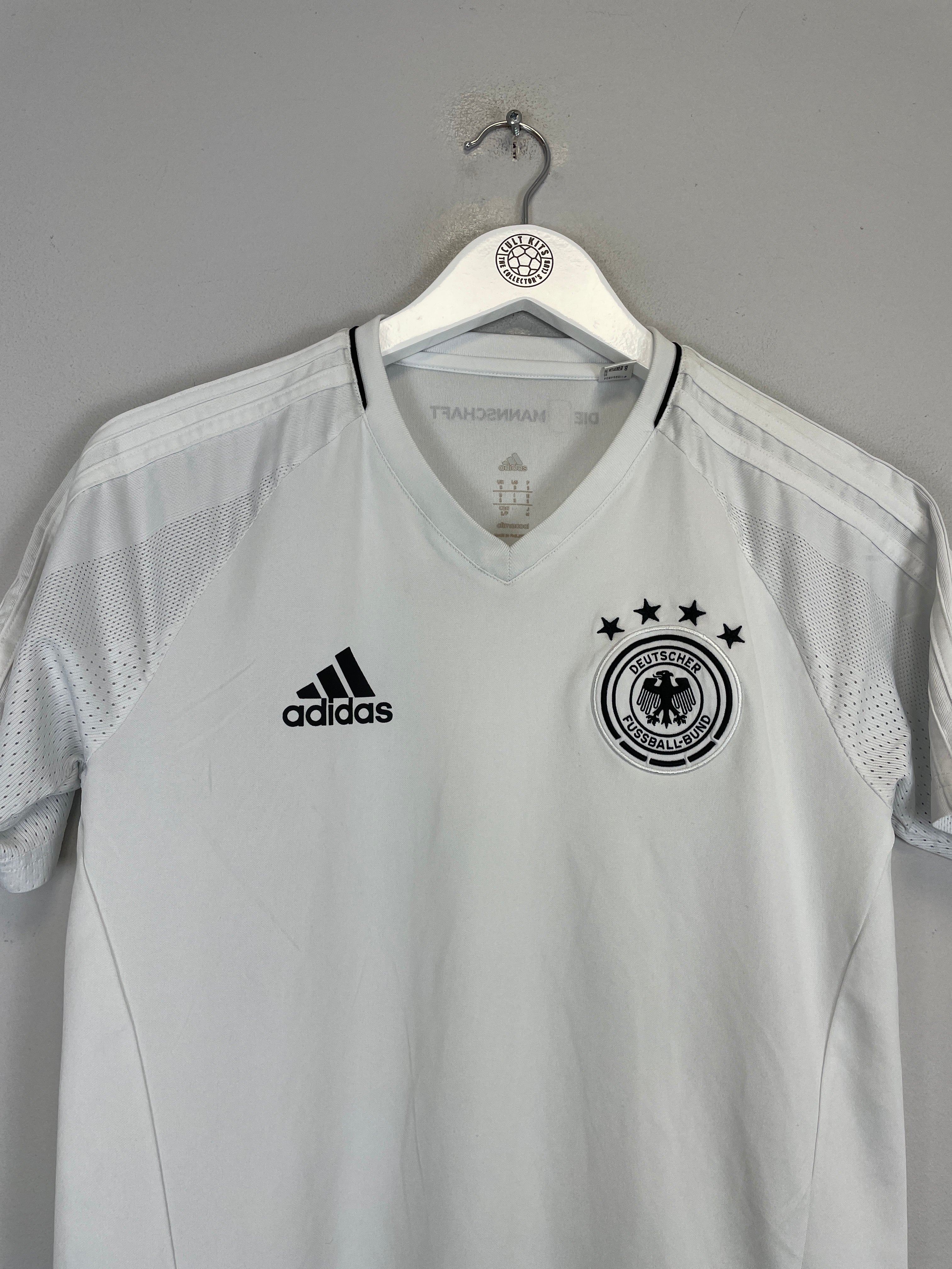 Shop 2017/18 GERMANY TRAINING SHIRT (S) ADIDAS, classic football shirts, vintage football shirts & retro soccer jerseys at Cult Kits
