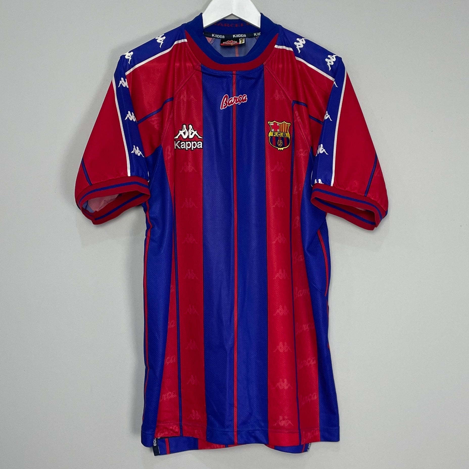 Shop 1997/98 BARCELONA HOME SHIRT (XL) KAPPA, classic football shirts, vintage football shirts & retro soccer jerseys at Cult Kits