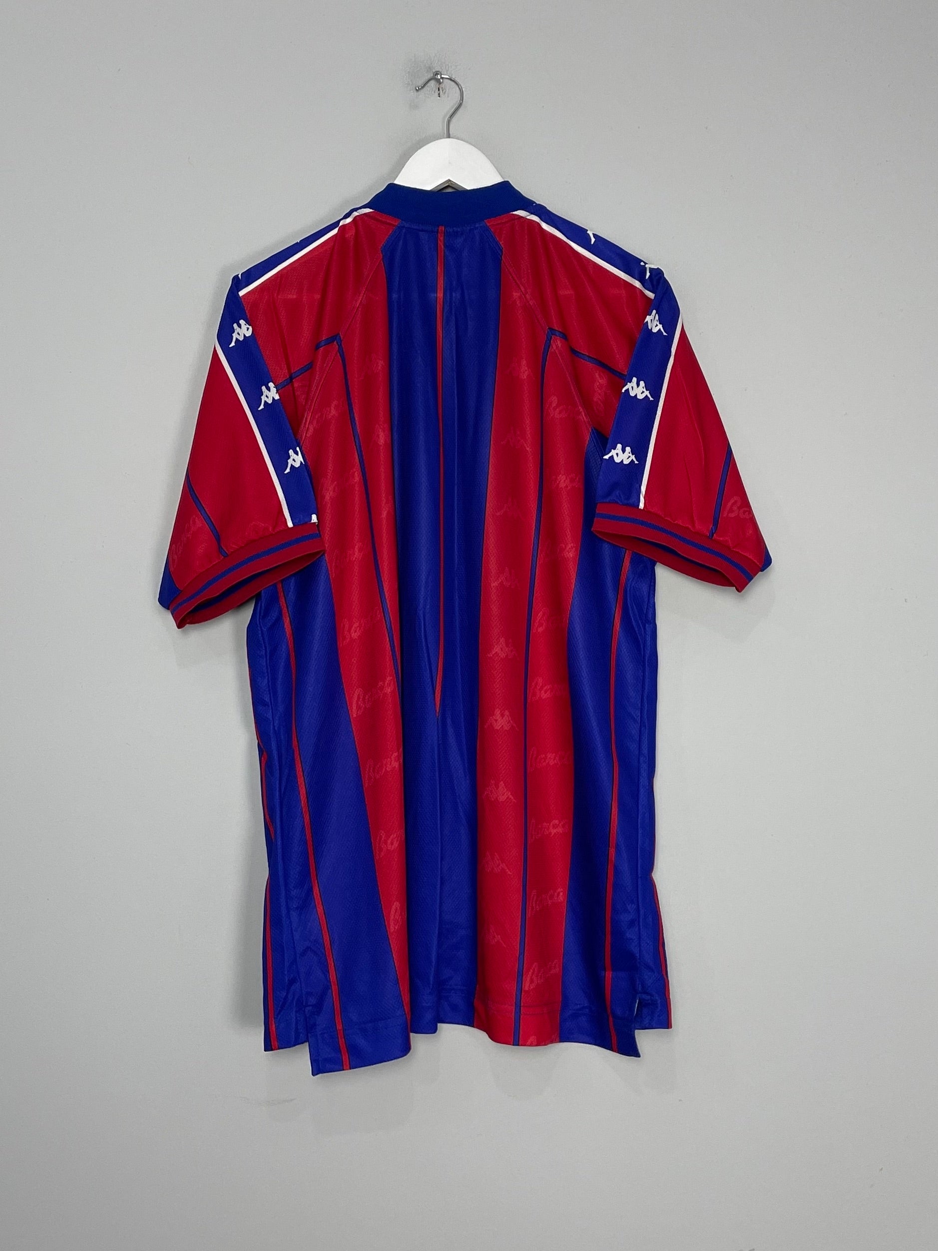 Shop 1997/98 BARCELONA HOME SHIRT (XL) KAPPA, classic football shirts, vintage football shirts & retro soccer jerseys at Cult Kits