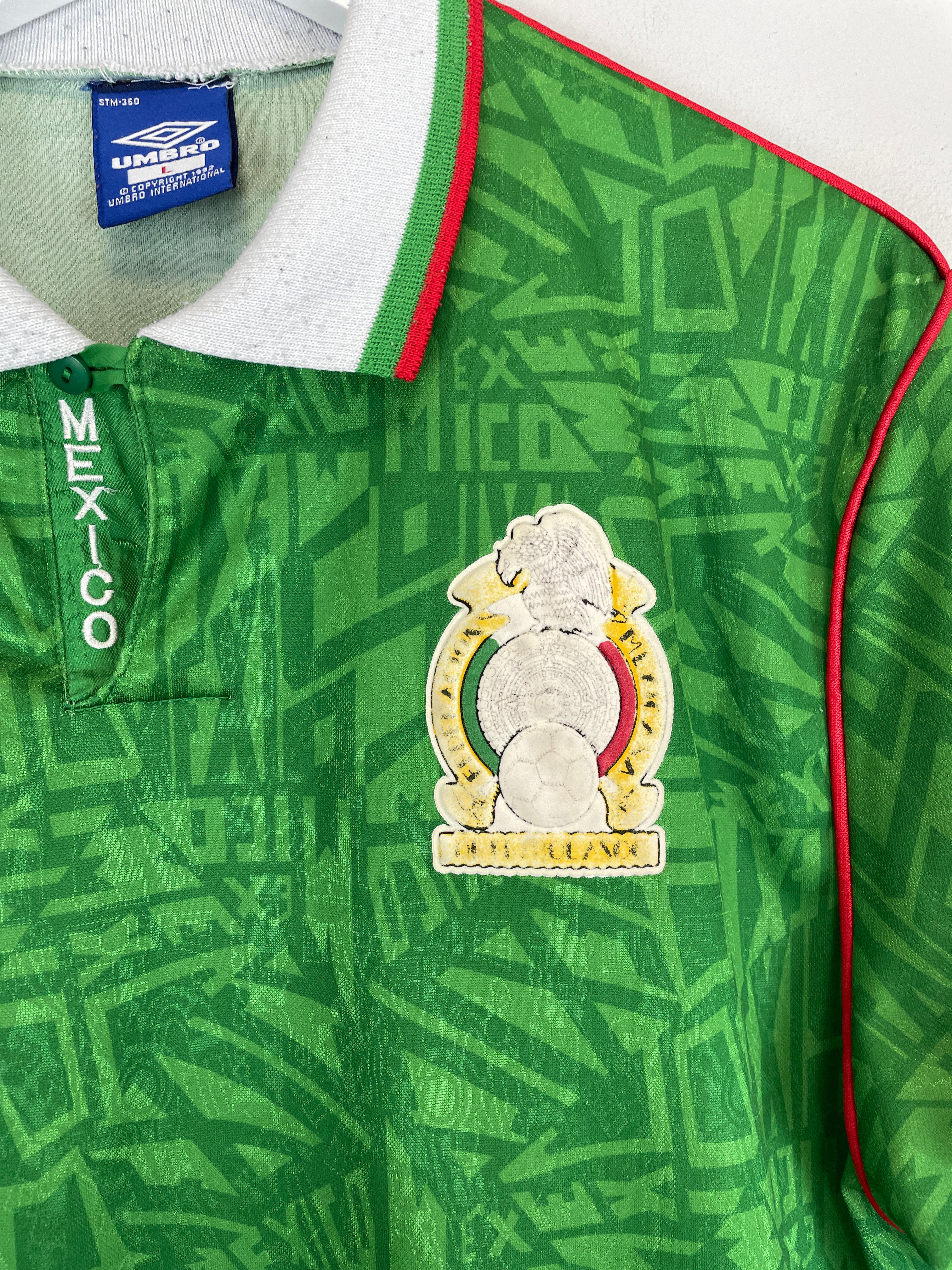 Shop 1994 MEXICO HOME SHIRT (L) UMBRO, classic football shirts, vintage football shirts & retro soccer jerseys at Cult Kits