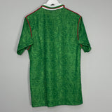 Shop 1994 MEXICO *BNWT* HOME SHIRT (M) UMBRO, classic football shirts, vintage football shirts & retro soccer jerseys at Cult Kits