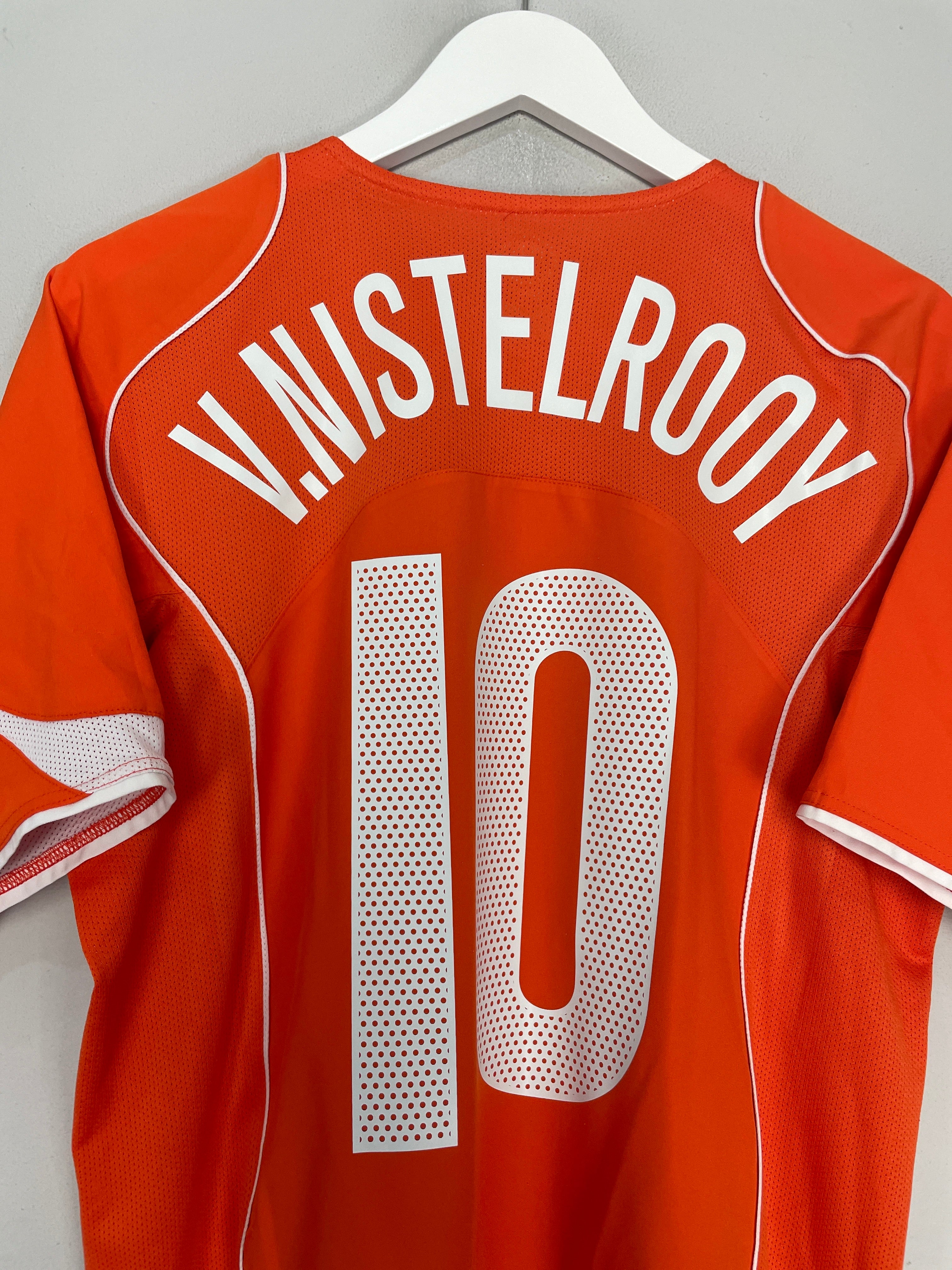 Shop 2004/06 NETHERLANDS V.NISTELROOY #10 HOME SHIRT (M) NIKE, classic football shirts, vintage football shirts & retro soccer jerseys at Cult Kits