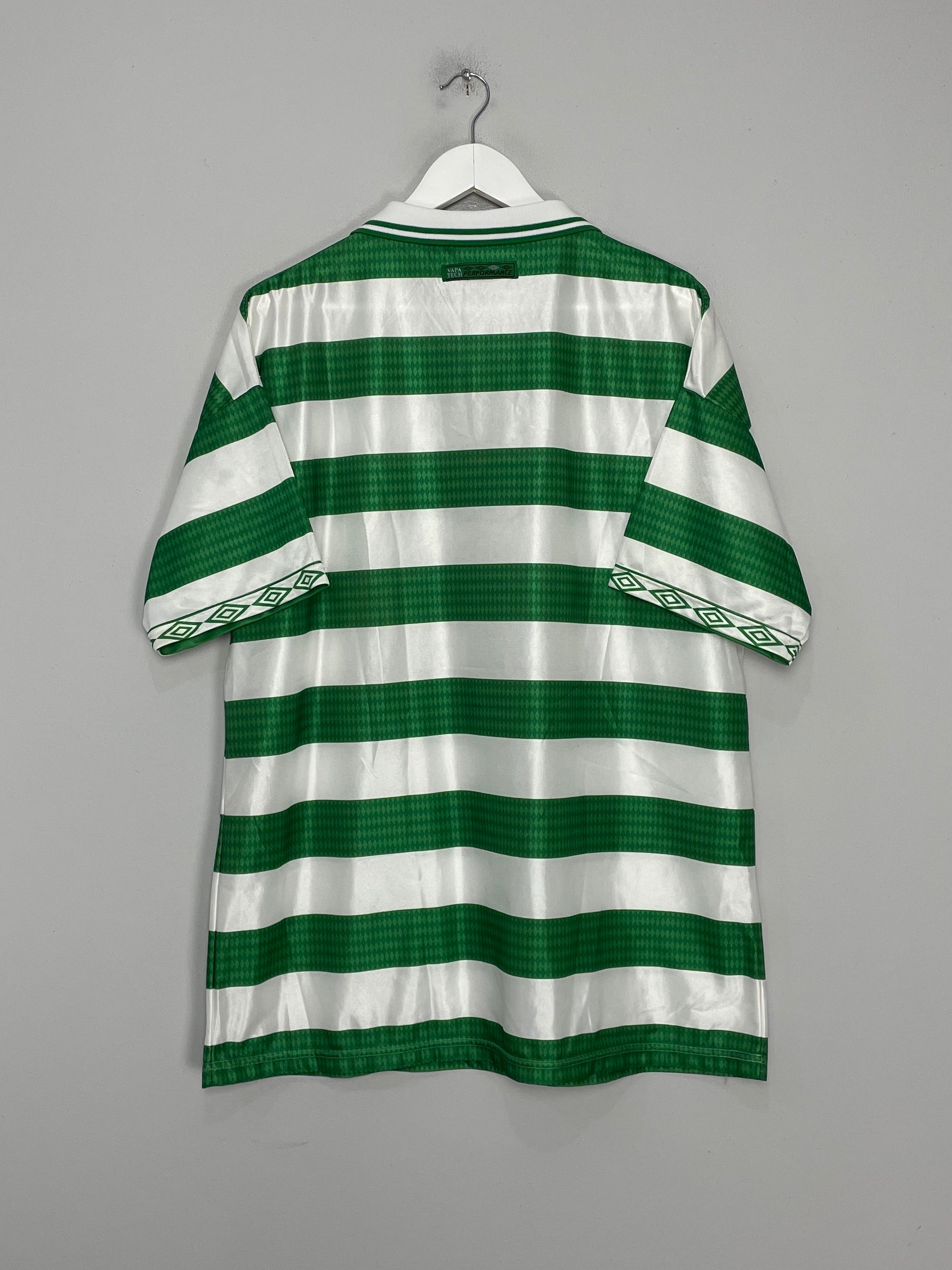 Shop 1997/99 CELTIC HOME SHIRT (XL) UMBRO, classic football shirts, vintage football shirts & retro soccer jerseys at Cult Kits