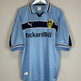 Shop 1999/00 LEEDS UNITED RADEBE #5 AWAY SHIRT (XL) PUMA, classic football shirts, vintage football shirts & retro soccer jerseys at Cult Kits