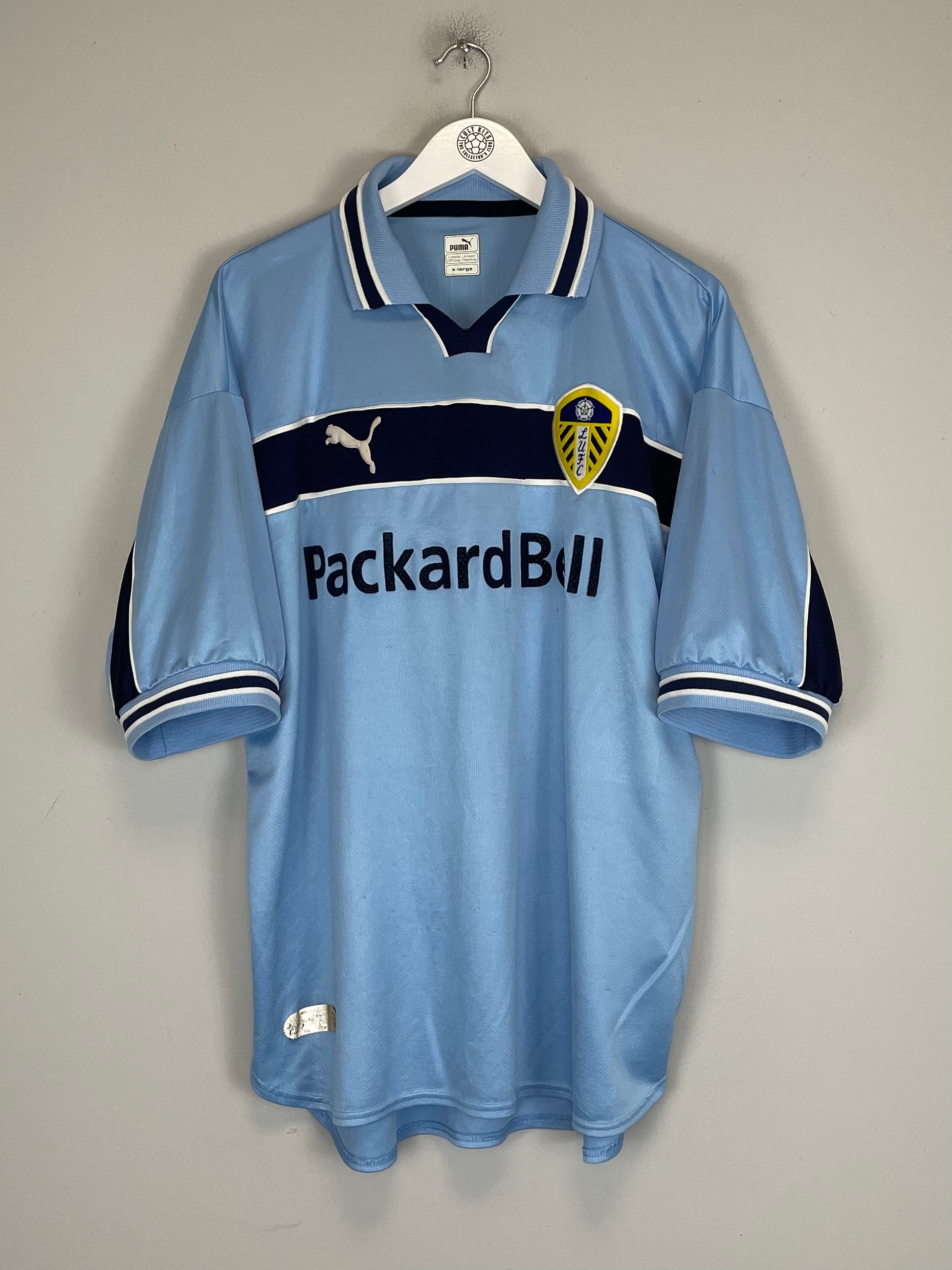 Shop 1999/00 LEEDS UNITED RADEBE #5 AWAY SHIRT (XL) PUMA, classic football shirts, vintage football shirts & retro soccer jerseys at Cult Kits