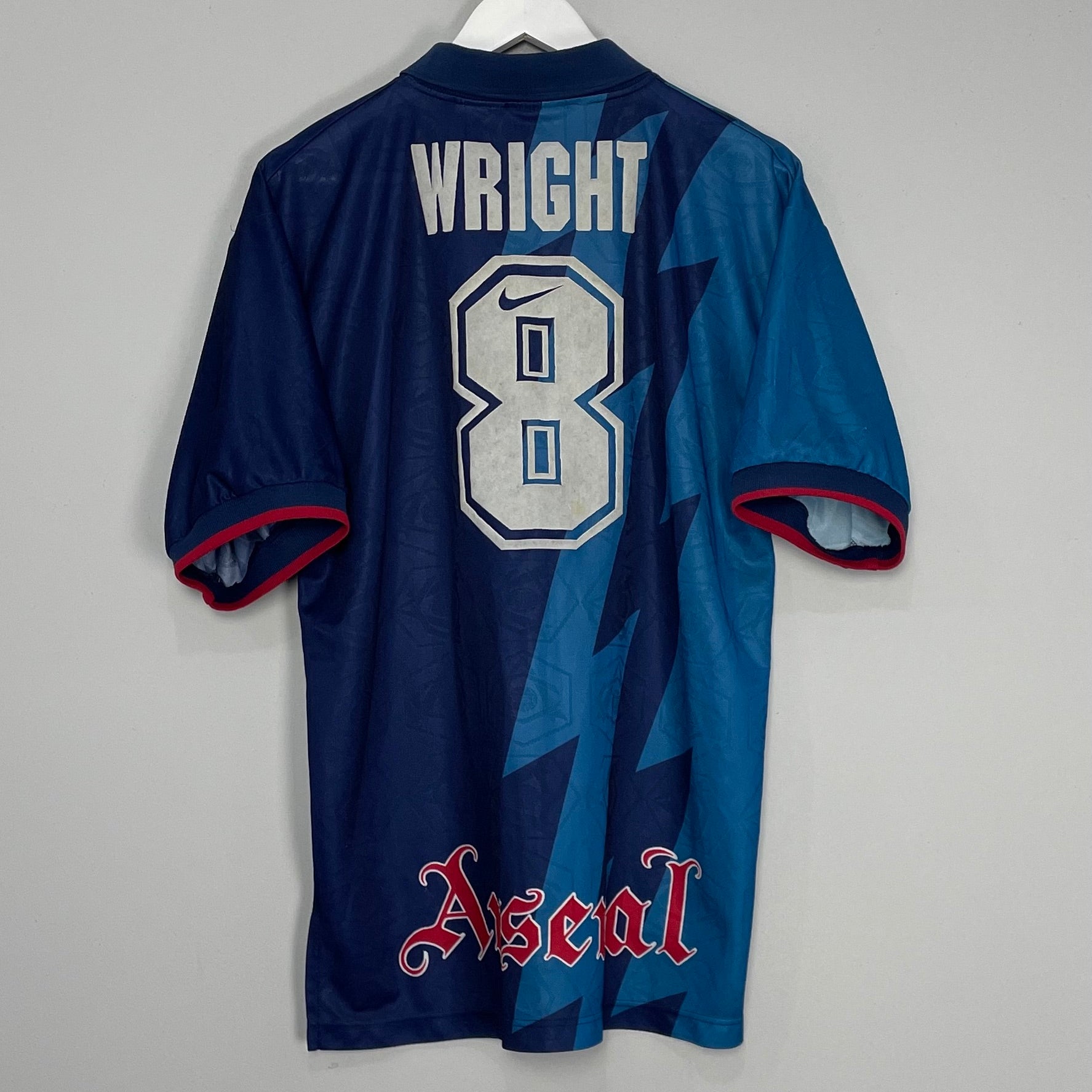 Shop 1995/96 ARSENAL WRIGHT #8 AWAY SHIRT (L) NIKE, classic football shirts, vintage football shirts & retro soccer jerseys at Cult Kits
