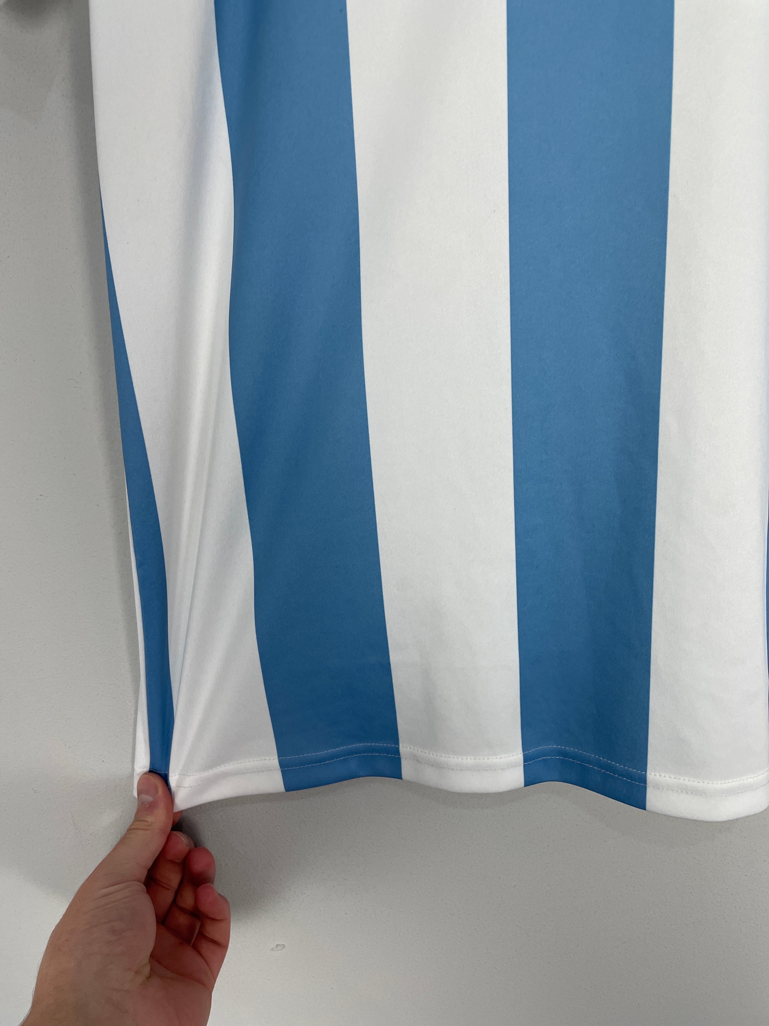 Shop 2013/14 ARGENTINA HOME SHIRT (XS) ADIDAS BASIC, classic football shirts, vintage football shirts & retro soccer jerseys at Cult Kits