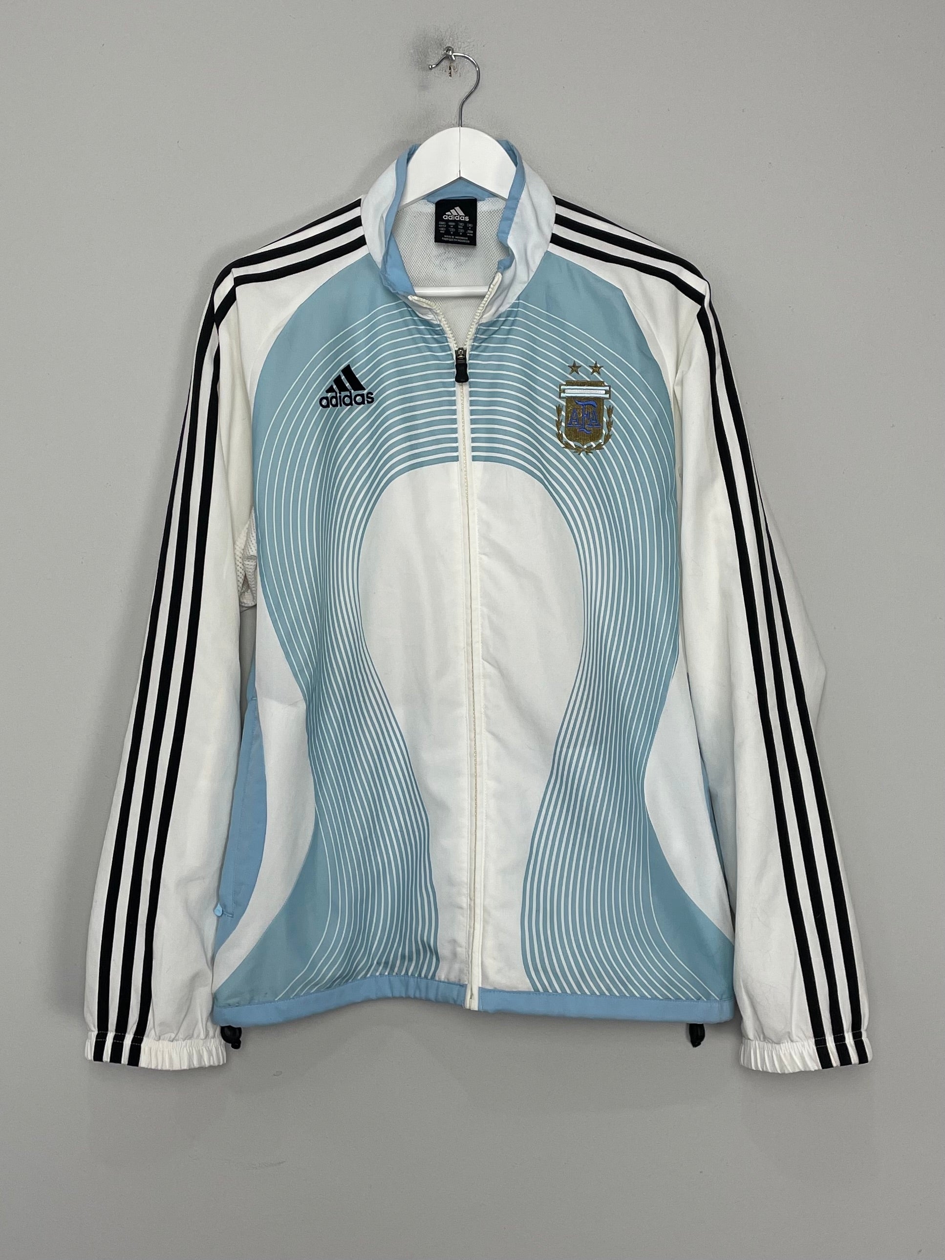 Shop 2006/07 ARGENTINA TRACK JACKET (M) ADIDAS, classic football shirts, vintage football shirts & retro soccer jerseys at Cult Kits
