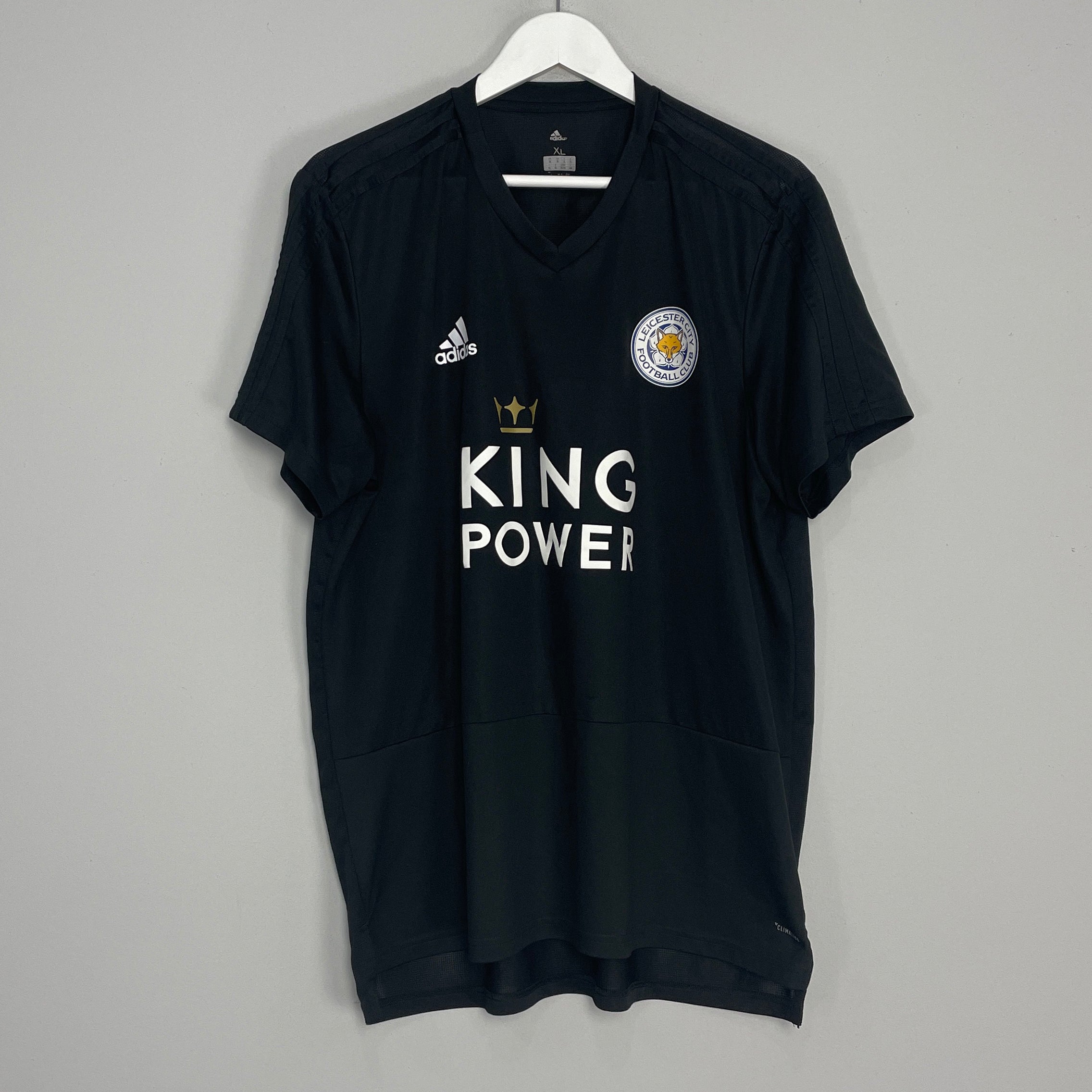 Shop 2016/17 LEICESTER CITY TRAINING SHIRT (XL) ADIDAS, classic football shirts, vintage football shirts & retro soccer jerseys at Cult Kits