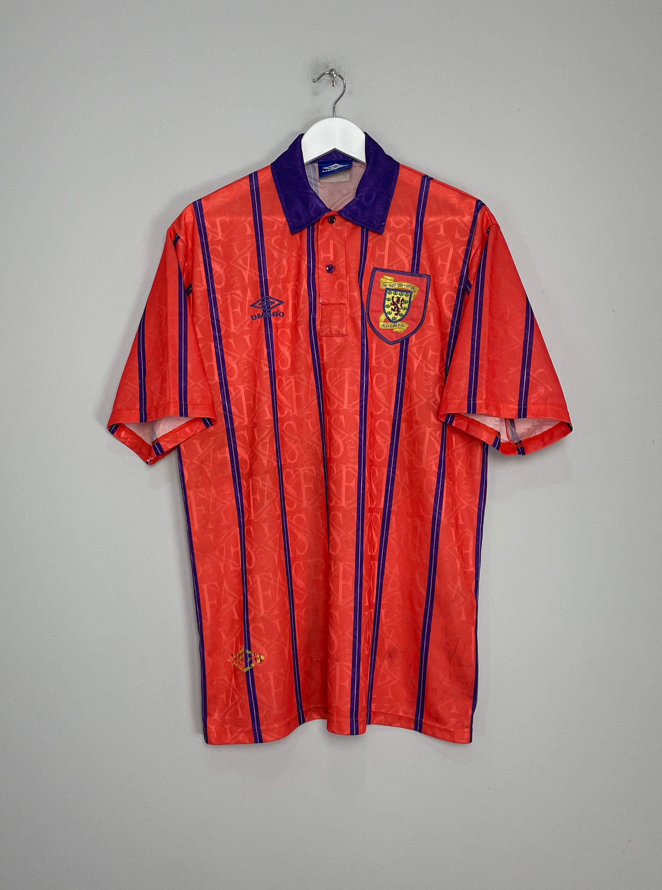 Shop 1993/95 SCOTLAND AWAY SHIRT (XL) UMBRO, classic football shirts, vintage football shirts & retro soccer jerseys at Cult Kits