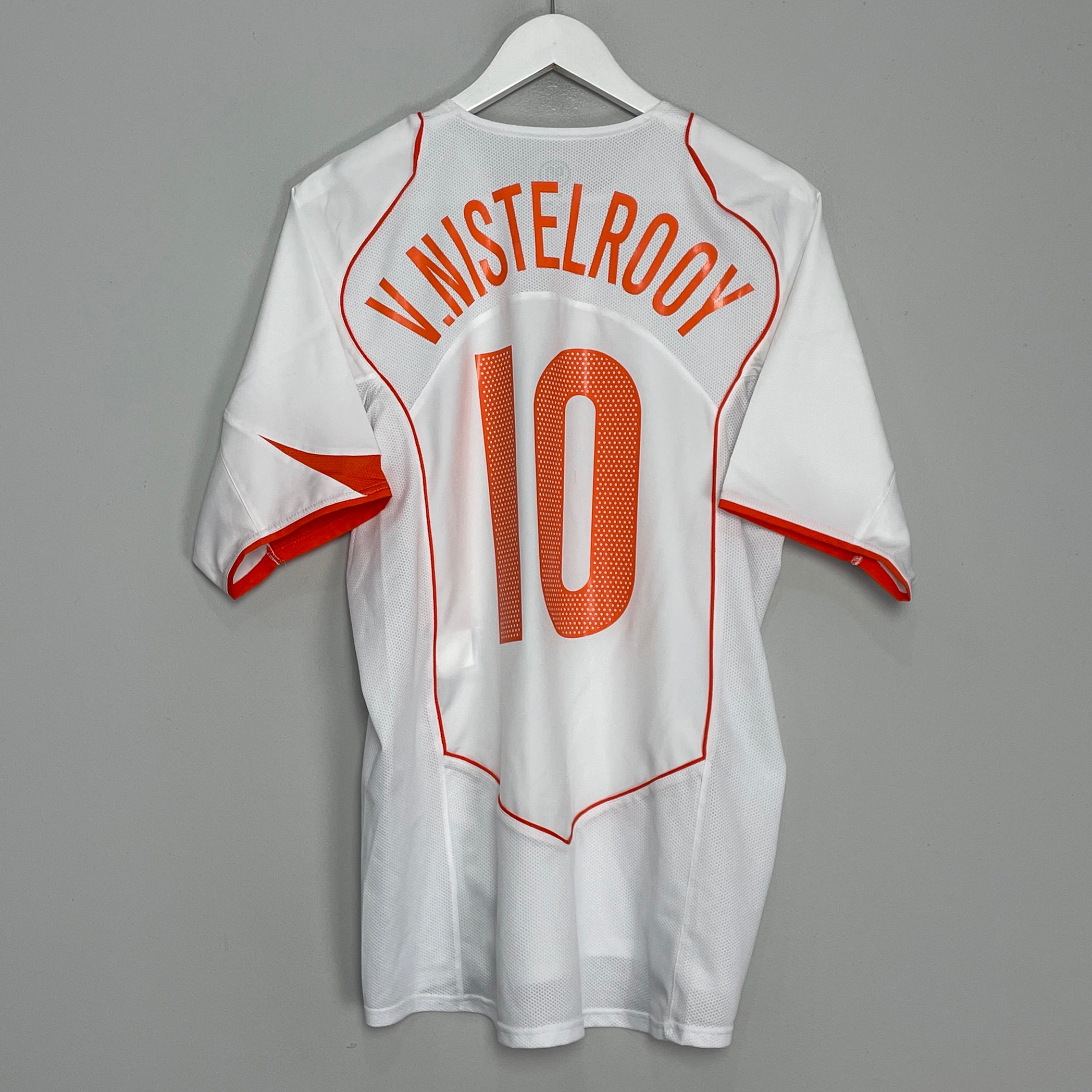 Shop 2004/06 NETHERLANDS V.NISTELROOY #10 AWAY SHIRT (L) NIKE, classic football shirts, vintage football shirts & retro soccer jerseys at Cult Kits