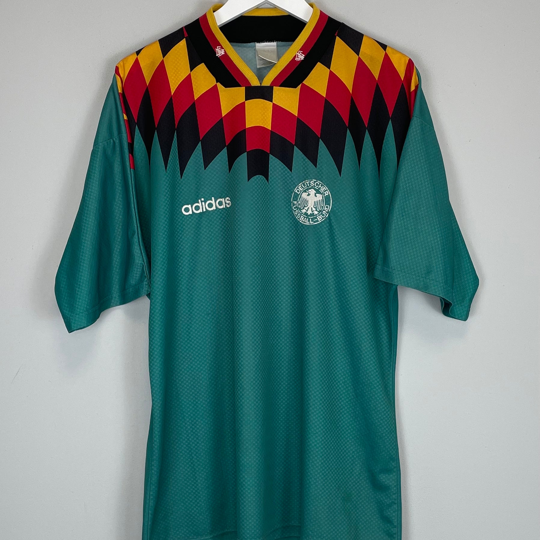Shop 1994/96 GERMANY AWAY SHIRT (L) ADIDAS, classic football shirts, vintage football shirts & retro soccer jerseys at Cult Kits