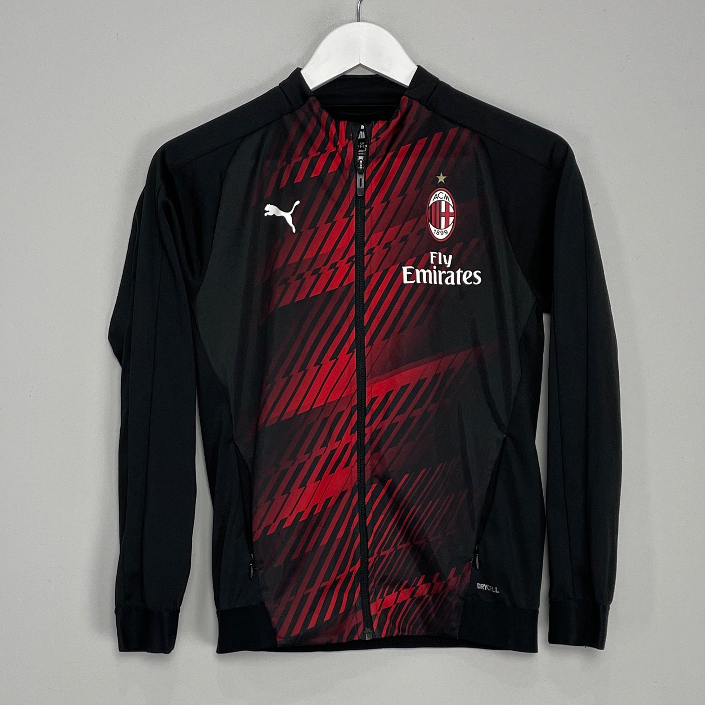 Shop 2019/20 AC MILAN TRACK JACKET (M) PUMA, classic football shirts, vintage football shirts & retro soccer jerseys at Cult Kits
