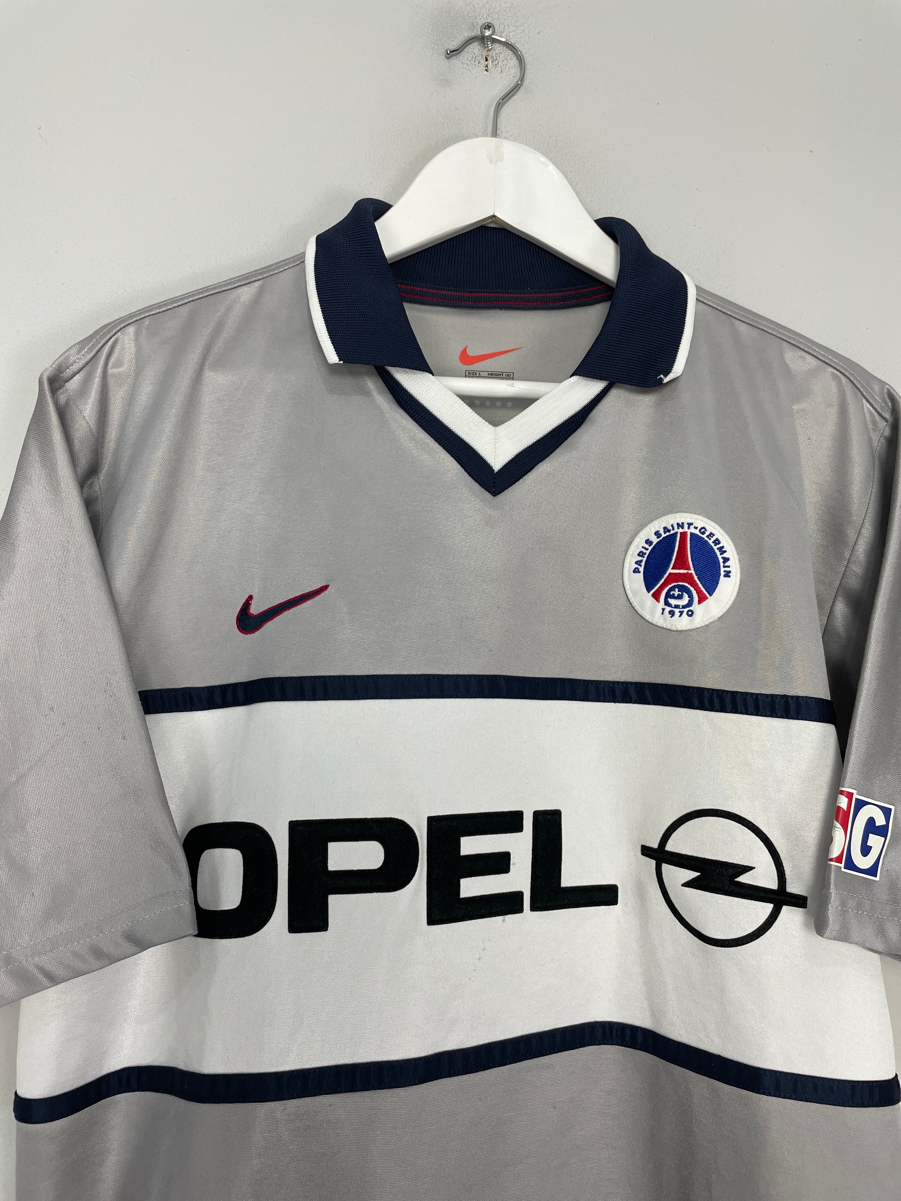 Shop 1999/01 PSG AWAY SHIRT (L) NIKE, classic football shirts, vintage football shirts & retro soccer jerseys at Cult Kits