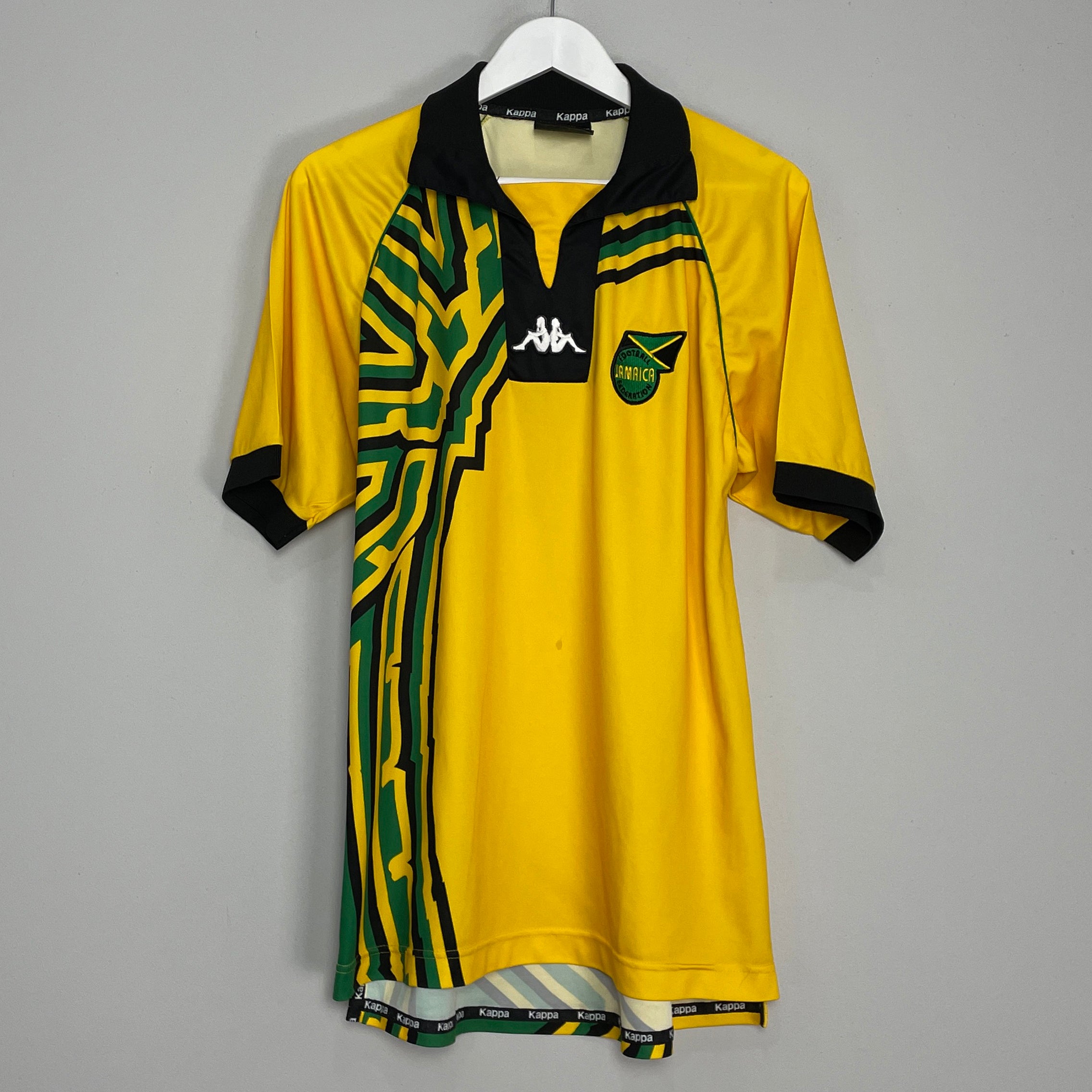 Shop 1998/00 JAMAICA HOME SHIRT (XL) KAPPA, classic football shirts, vintage football shirts & retro soccer jerseys at Cult Kits
