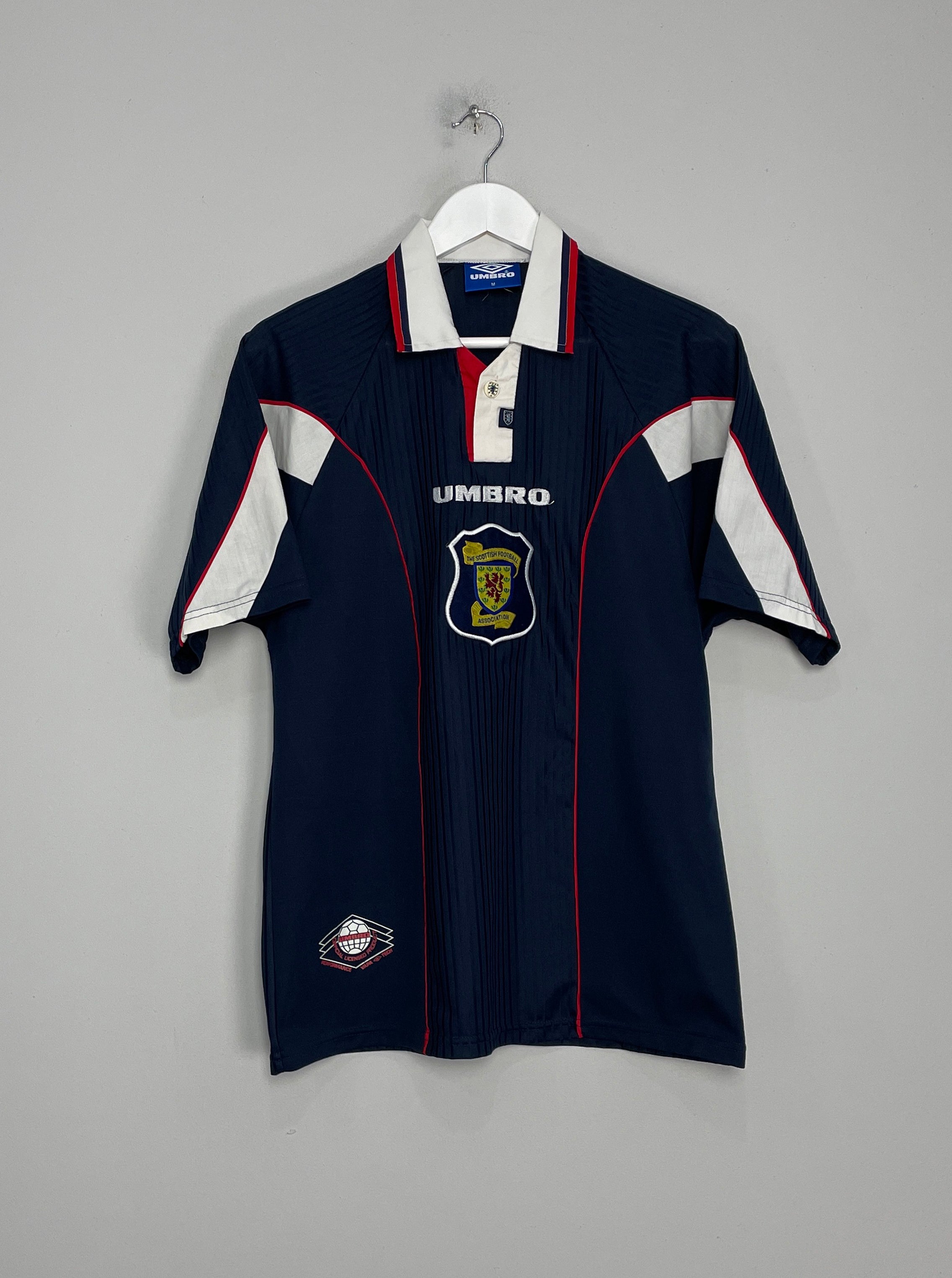 Shop 1996/98 SCOTLAND HOME SHIRT (M) UMBRO, classic football shirts, vintage football shirts & retro soccer jerseys at Cult Kits