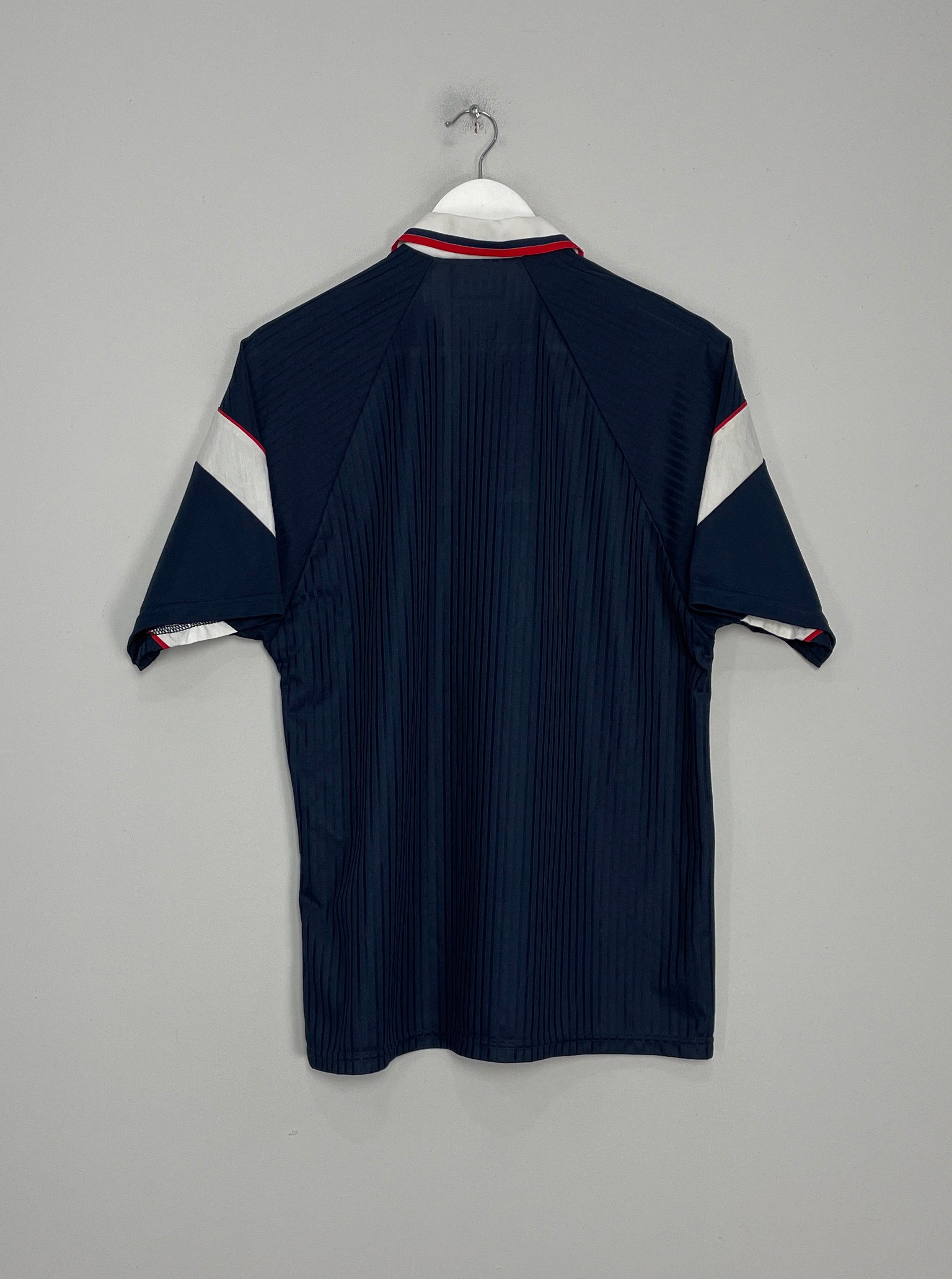 Shop 1996/98 SCOTLAND HOME SHIRT (M) UMBRO, classic football shirts, vintage football shirts & retro soccer jerseys at Cult Kits