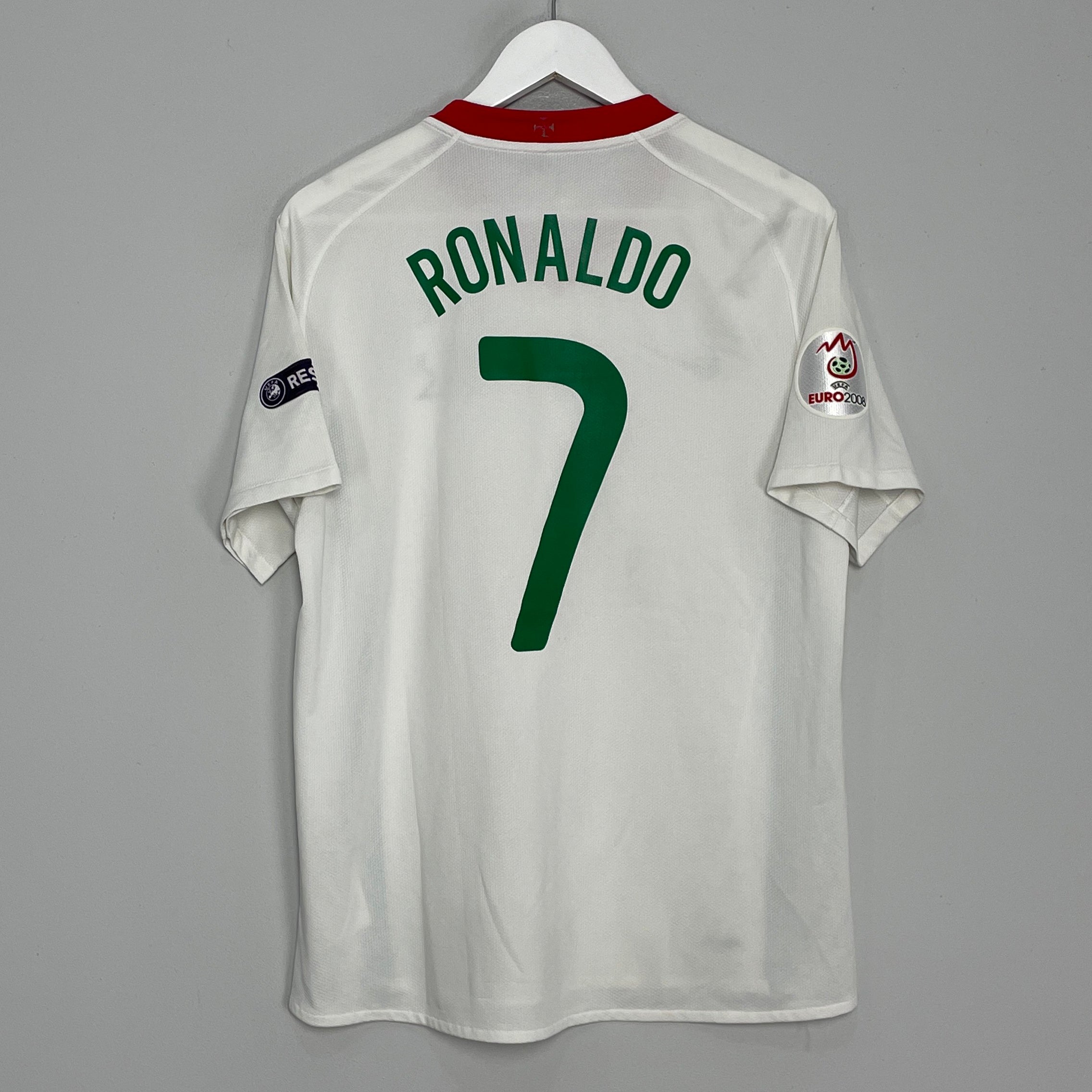 Shop 2008/09 PORTUGAL RONALDO #7 AWAY SHIRT (M) NIKE, classic football shirts, vintage football shirts & retro soccer jerseys at Cult Kits