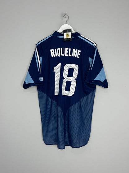 Image of the Argentina Riquelme shirt from the 2004/05 season