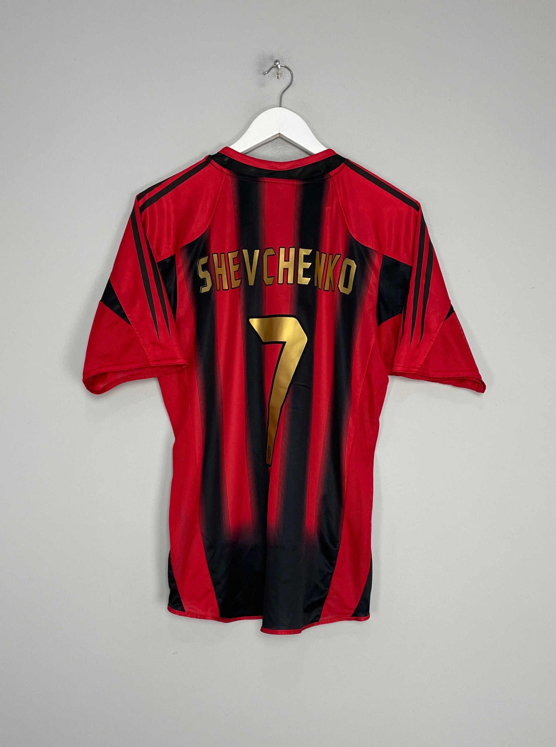Image of the AC Milan Shevchenko shirt from the 2004/05 season