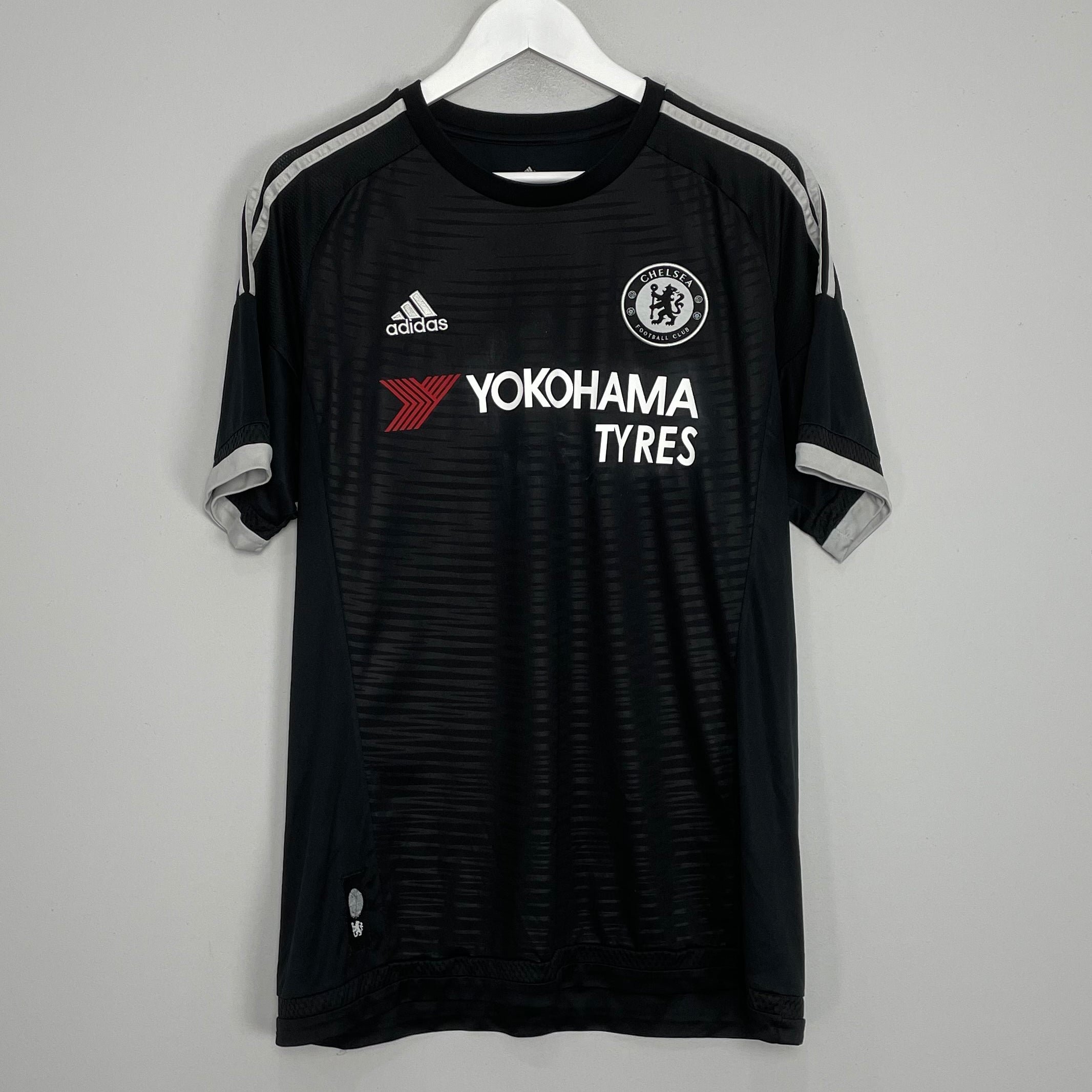 Shop 2015/16 CHELSEA THIRD SHIRT (XL) ADIDAS, classic football shirts, vintage football shirts & retro soccer jerseys at Cult Kits