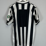 Shop 1995/97 JUVENTUS HOME SHIRT (L) KAPPA, classic football shirts, vintage football shirts & retro soccer jerseys at Cult Kits