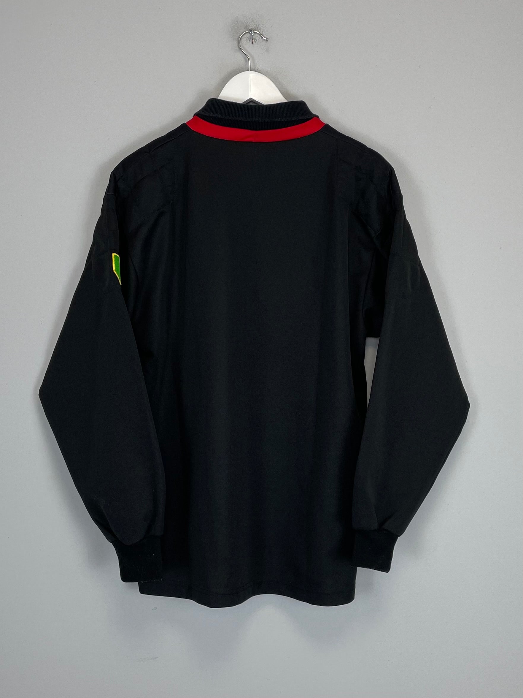 Shop 1996/97 AC MILAN GK SHIRT (XL) LOTTO, classic football shirts, vintage football shirts & retro soccer jerseys at Cult Kits