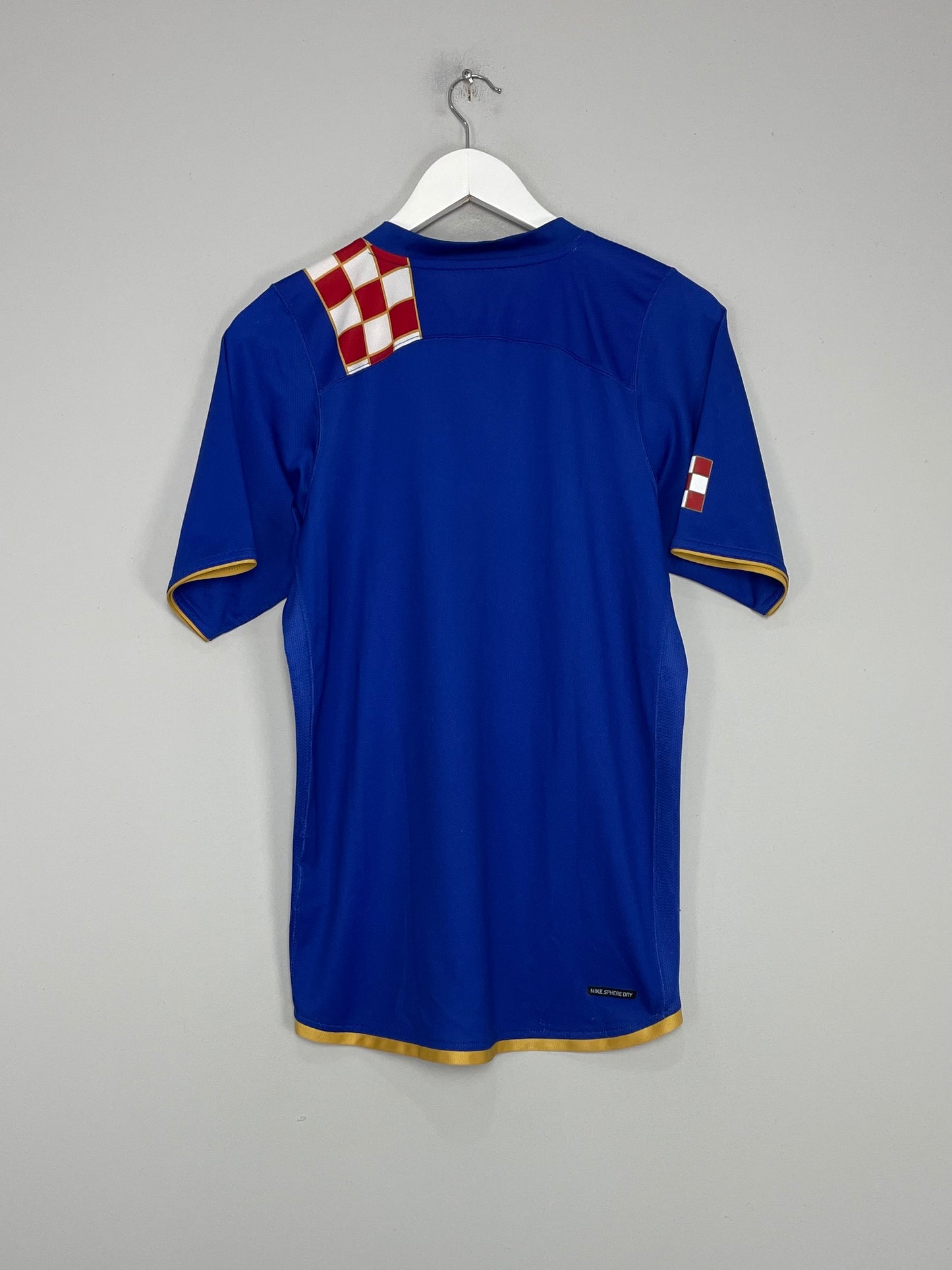 2006/08 CROATIA AWAY SHIRT (S) NIKE