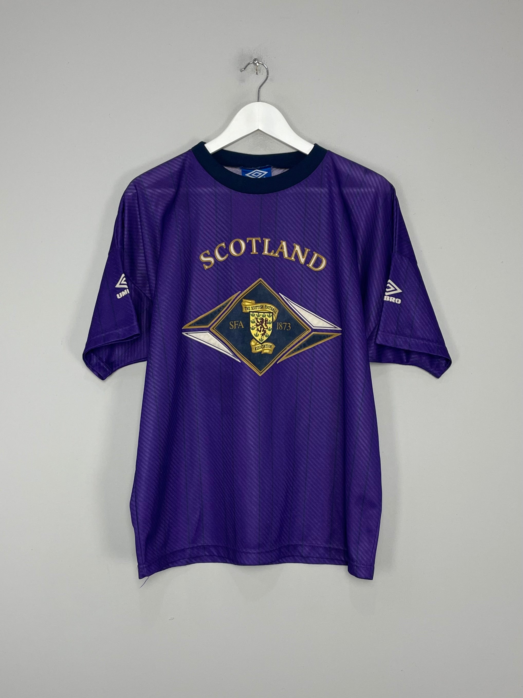 Shop 1994/95 SCOTLAND TRAINING SHIRT (M) UMBRO, classic football shirts, vintage football shirts & retro soccer jerseys at Cult Kits