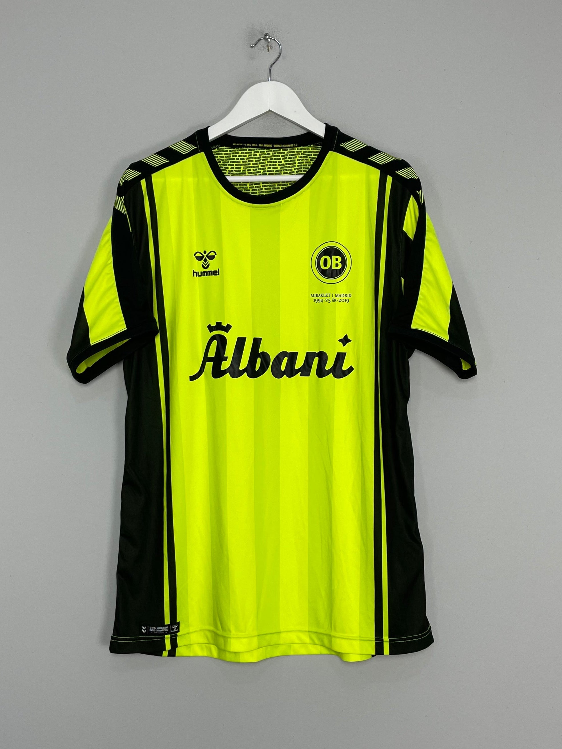 2019/20 ODENSE LEGENDS SHIRT (XL) HUMMEL