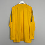 Shop 2017/18 KAIZER CHIEFS TRACK JACKET (XXL) NIKE, classic football shirts, vintage football shirts & retro soccer jerseys at Cult Kits