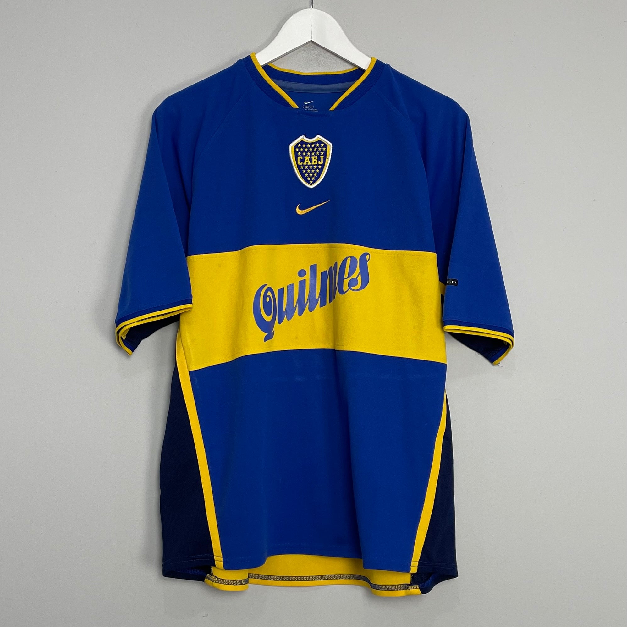 Shop 2001/02 BOCA JUNIORS HOME SHIRT (L) NIKE, classic football shirts, vintage football shirts & retro soccer jerseys at Cult Kits