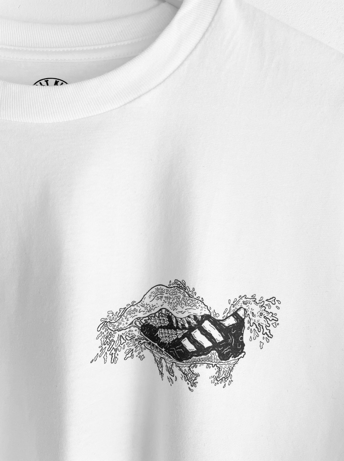 KILLER TONGUE TEE
