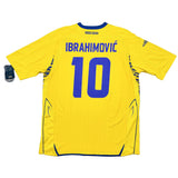2008/09 Sweden Ibrahimovic #10 *BNWT with Defects* Home Shirt (XL) Umbro