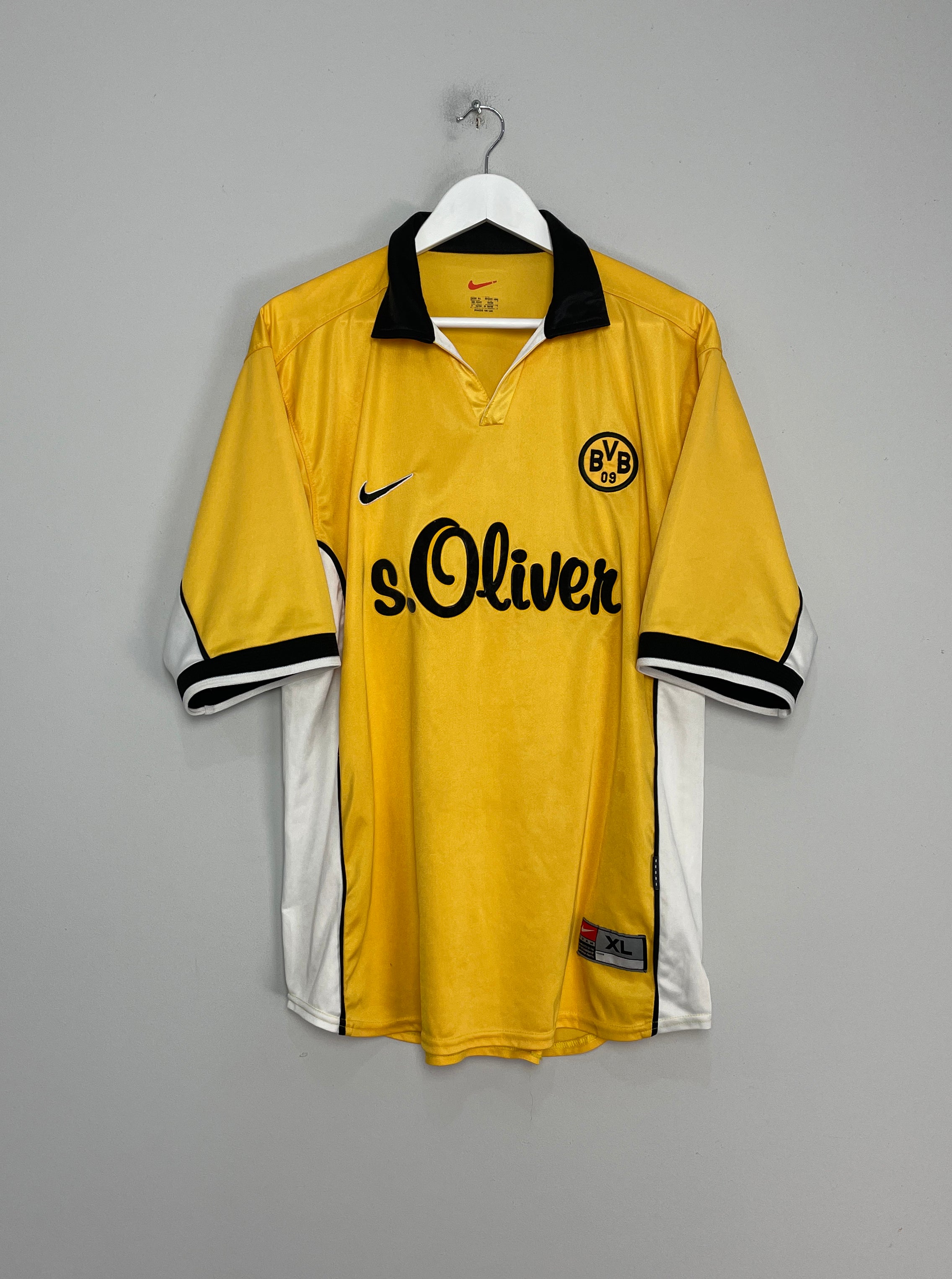 Shop 1998/00 DORTMUND HOME SHIRT (XL) NIKE, classic football shirts, vintage football shirts & retro soccer jerseys at Cult Kits
