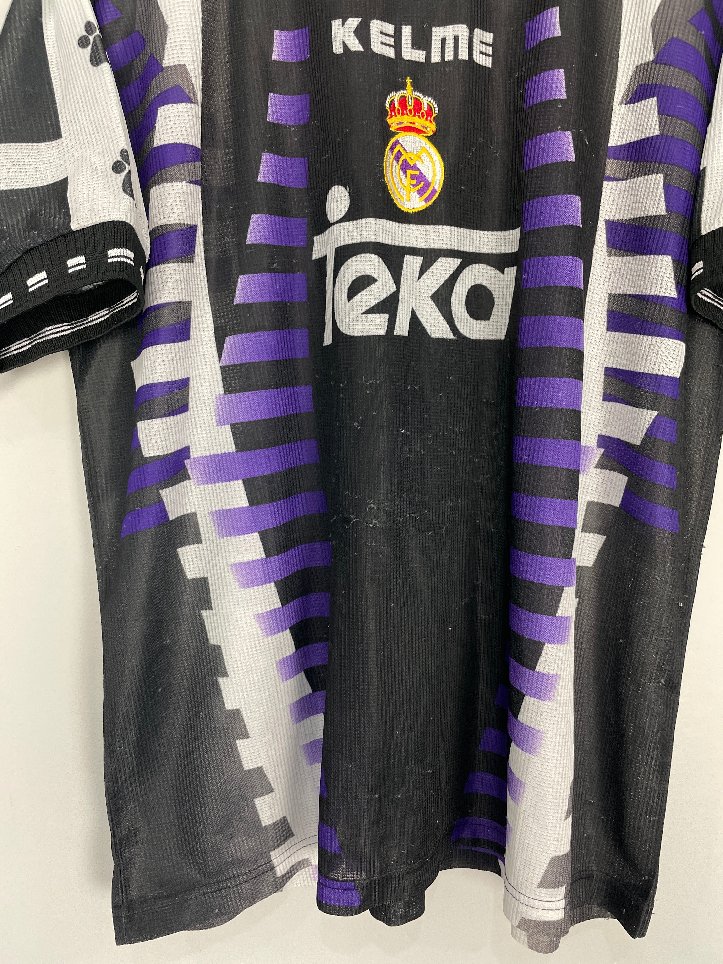 Shop 1997/98 REAL MADRID THIRD SHIRT (XL) KELME, classic football shirts, vintage football shirts & retro soccer jerseys at Cult Kits