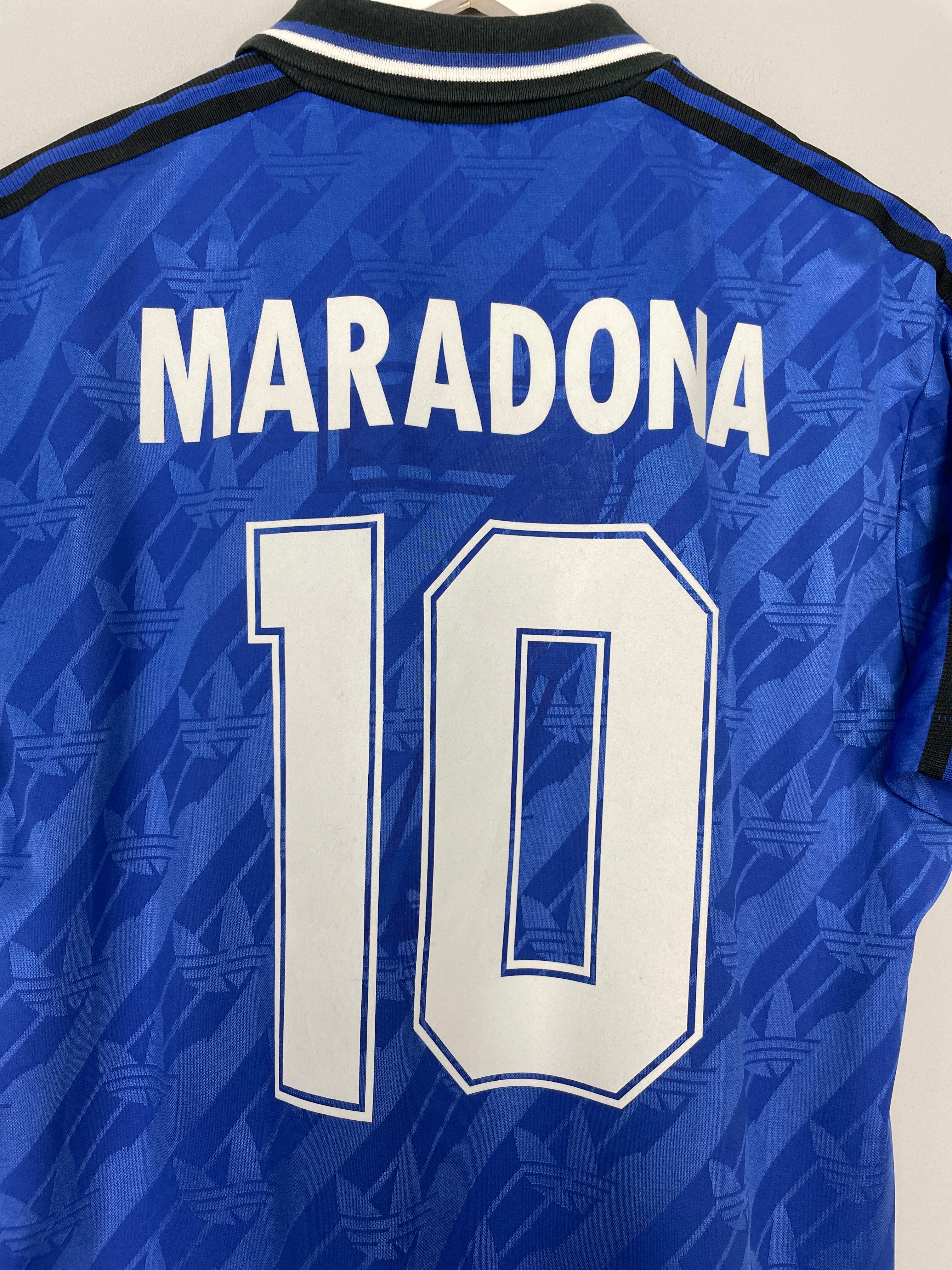 Shop 1994 ARGENTINA MARADONA #10 AWAY SHIRT (M) ADIDAS, classic football shirts, vintage football shirts & retro soccer jerseys at Cult Kits
