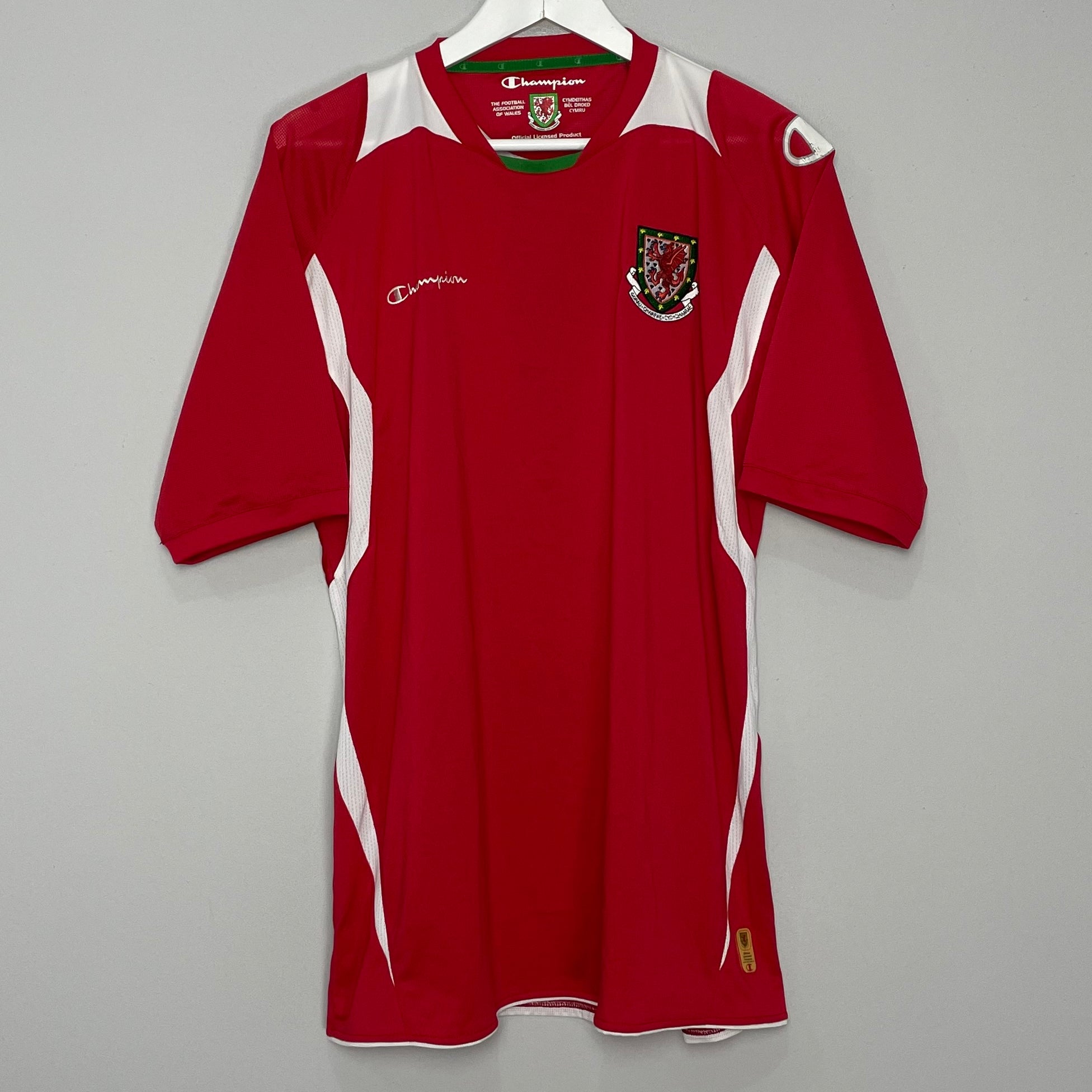 Shop 2008/10 WALES HOME SHIRT (XXL) CHAMPION, classic football shirts, vintage football shirts & retro soccer jerseys at Cult Kits
